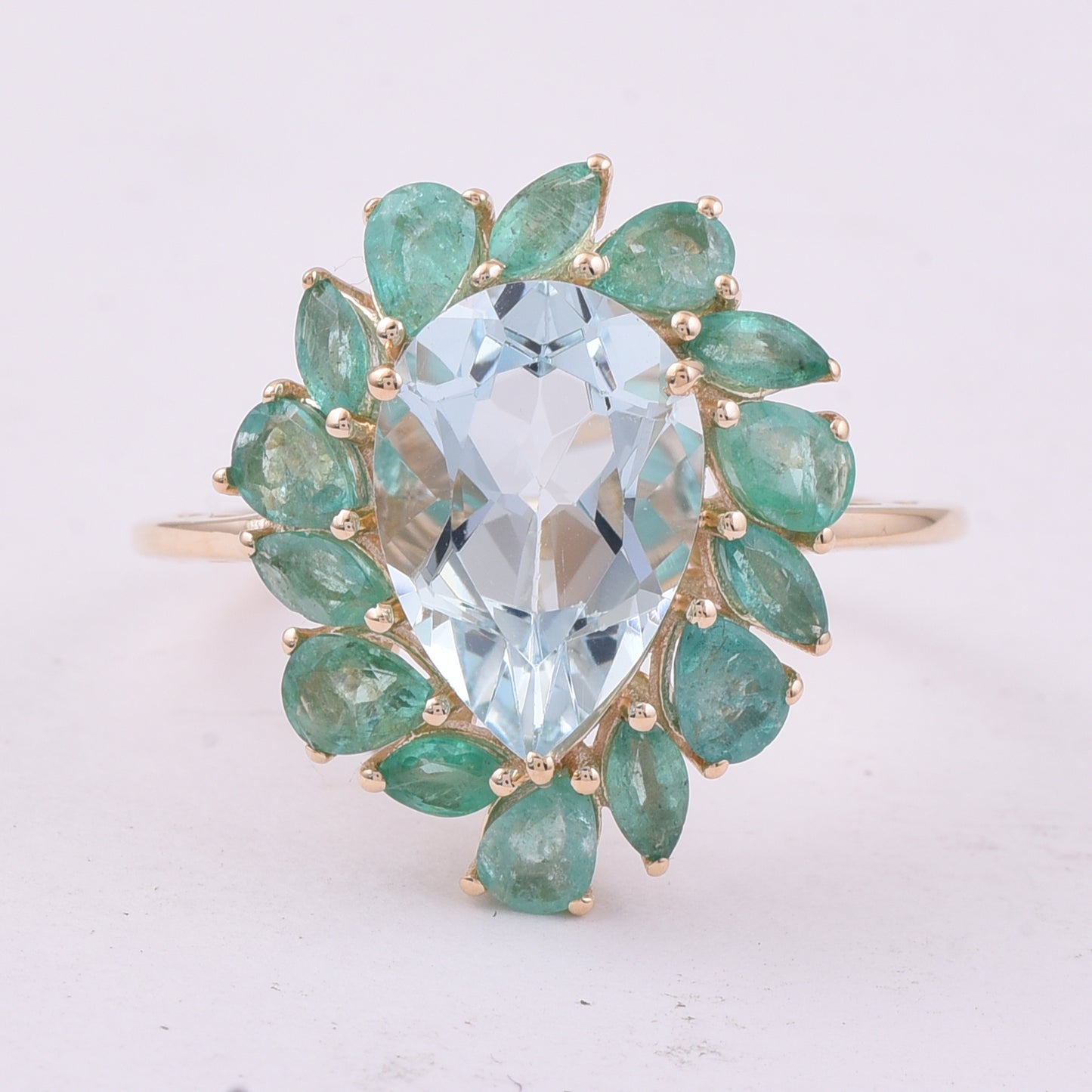 4.26 Ct Pear Aquamarine 9K Gold Ring