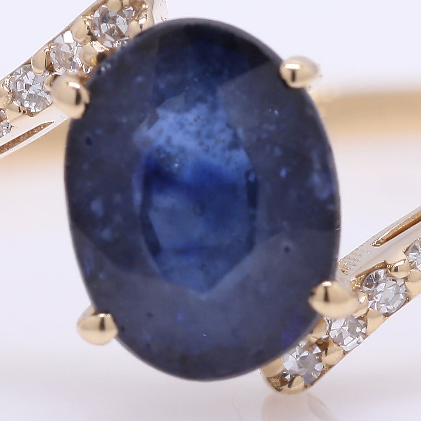 1.24 Ct Oval Mixed Cut Natural Sapphire 14K Gold Ring