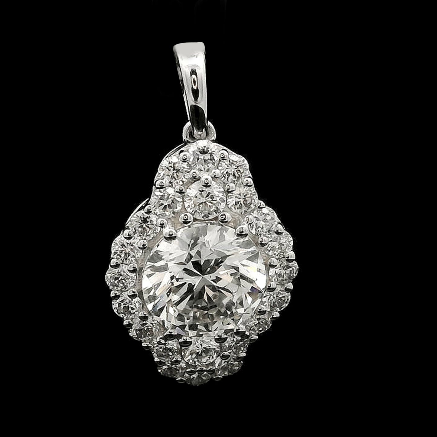 2.26 Carats Lab Grown Diamond 14K Gold Pendant