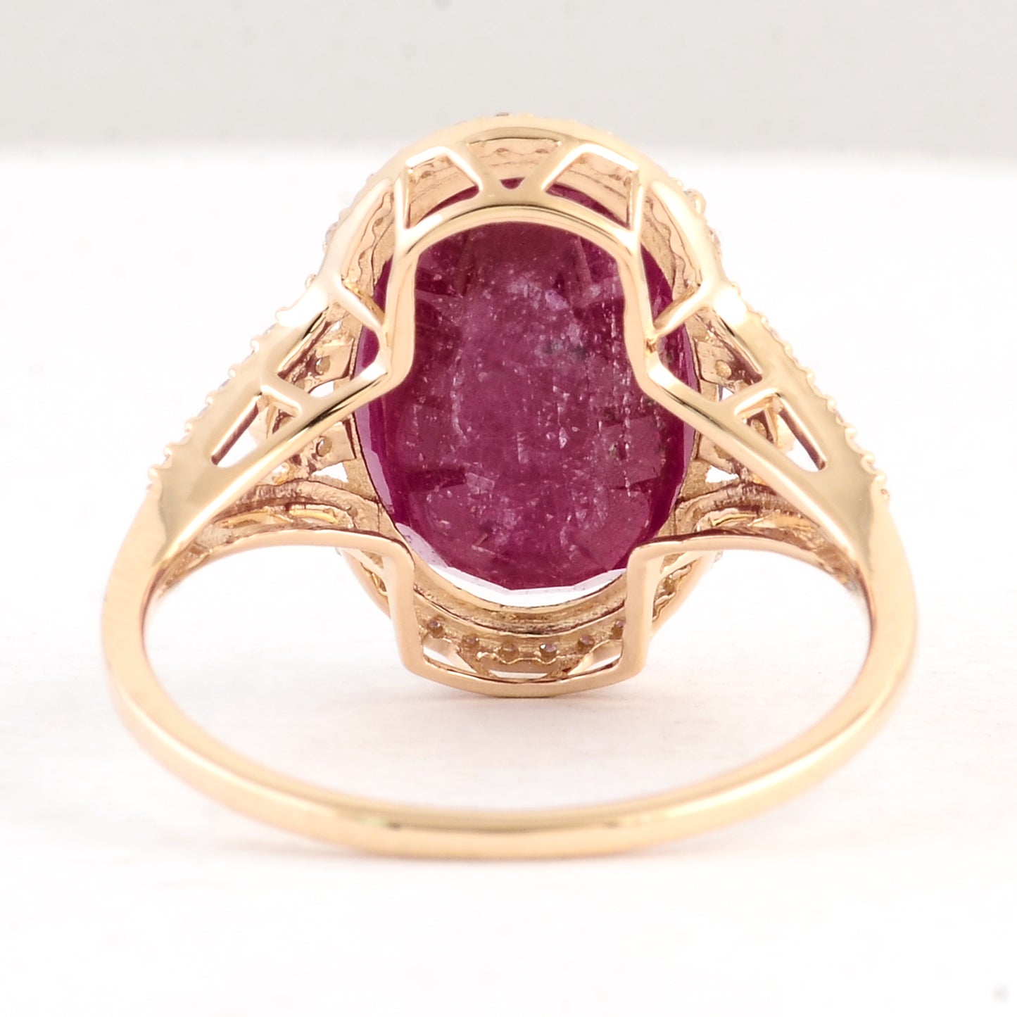 6.20 Ct Oval Mixed Cut Natural Corundum Ruby 14K Gold Ring