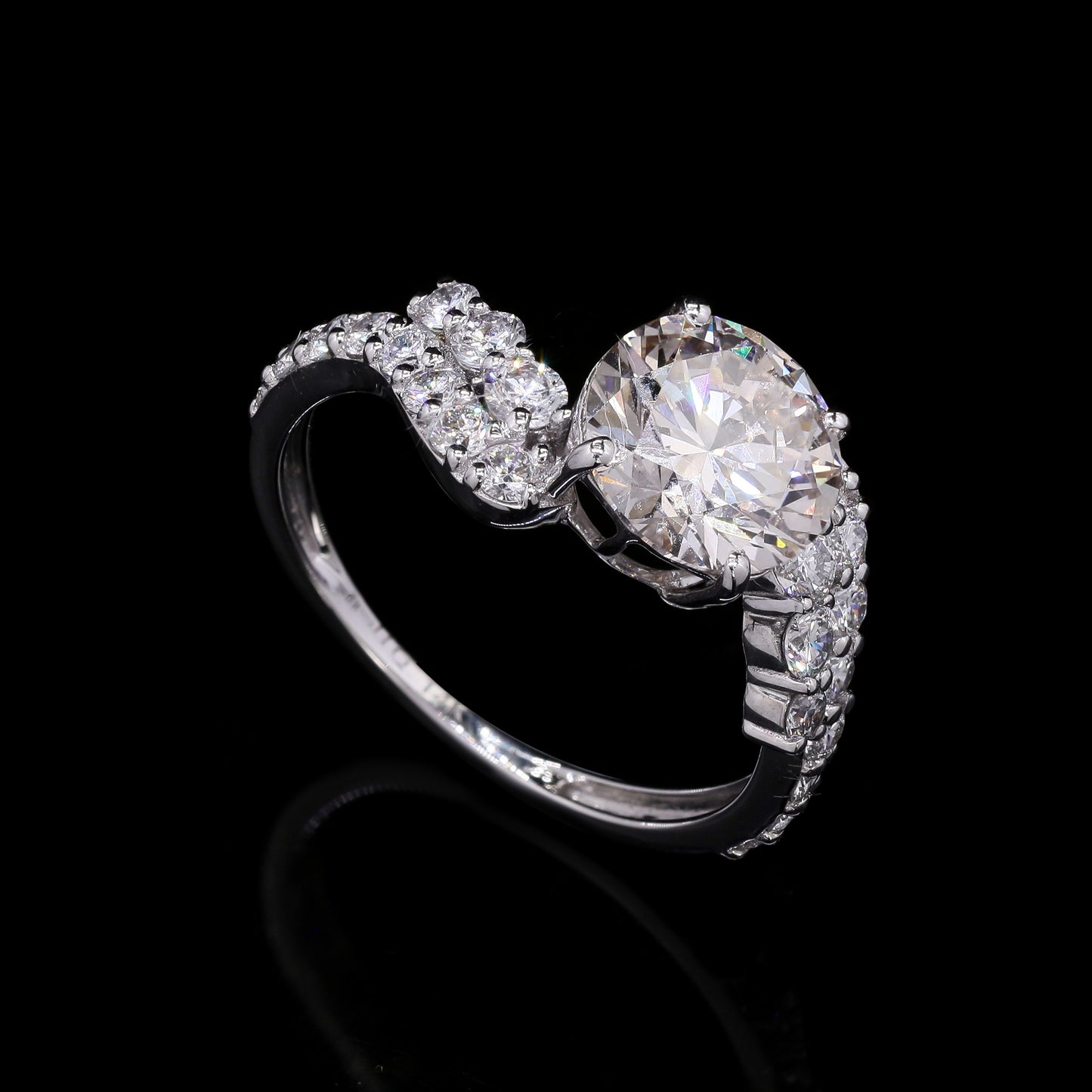 2.95 Carats Lab Grown Diamond 14K Gold Ring