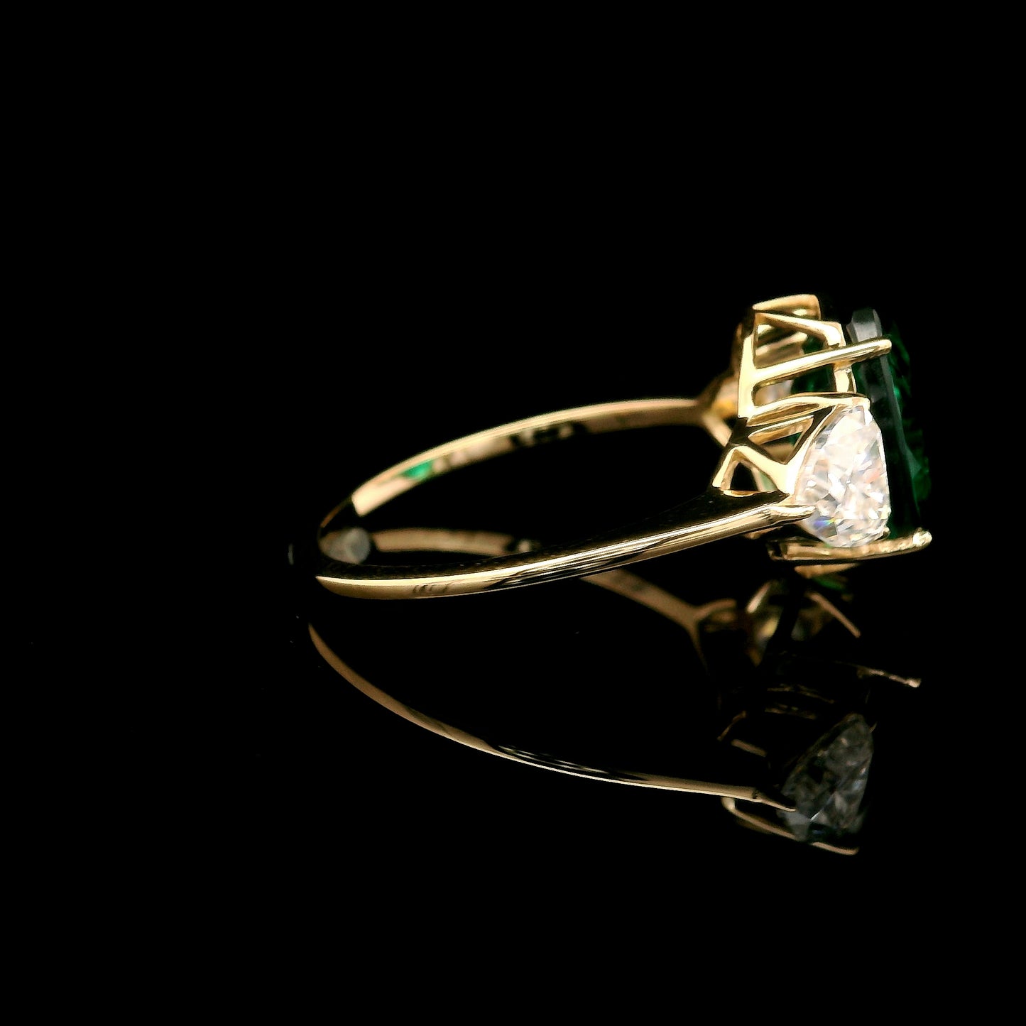 4.07 Ct Oval Mixed Cut Lab Grown Emerald 14K Gold Ring