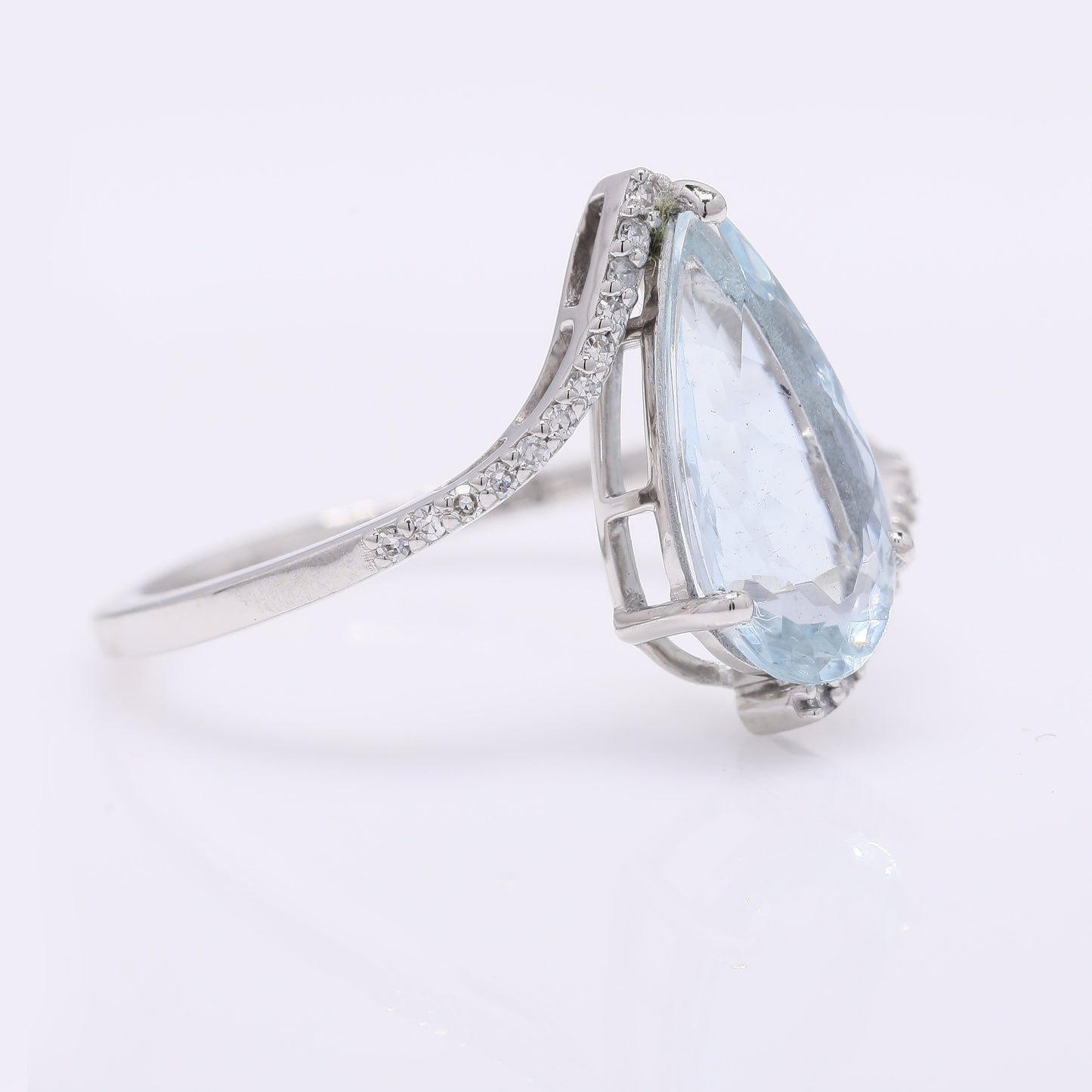 1.81 Ct Pear Mixed Cut Natural Aquamarine 950 Platinum Ring
