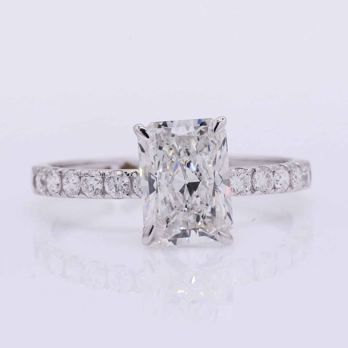2.31 Carats Lab Grown Diamond 14K Gold Ring