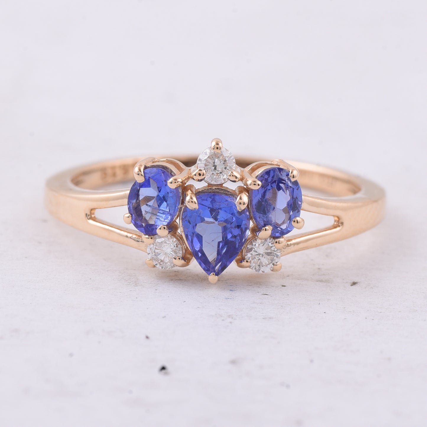 0.89 Ct Pear, Oval Natural Tanzanite 14K Gold Ring