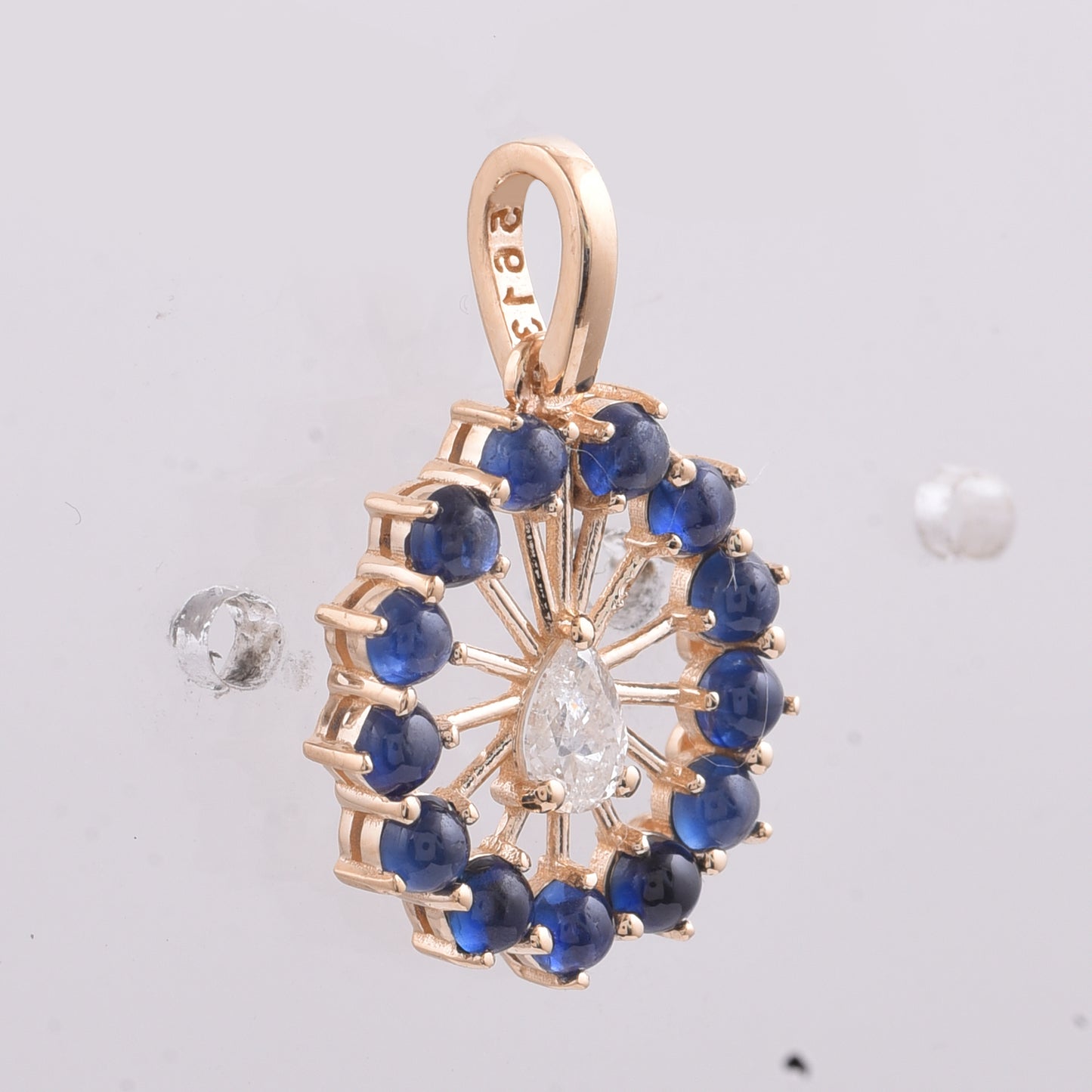 1.39 Ct Round Cabochon Cut Natural Sapphire 14K Gold Pendant