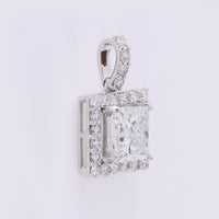 2.45 Carats Lab Grown Diamond 14K Gold Pendant