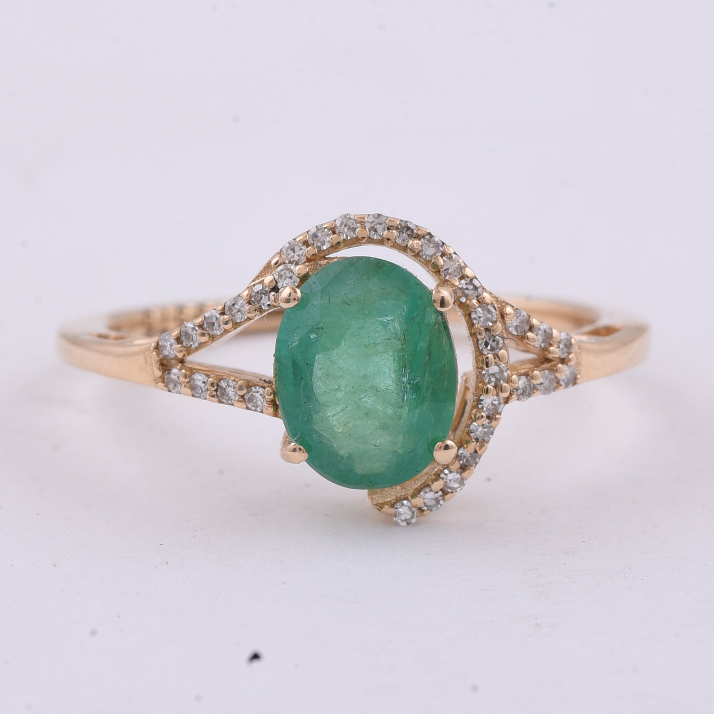1.38 Ct Oval Natural Emerald 14K Gold Ring