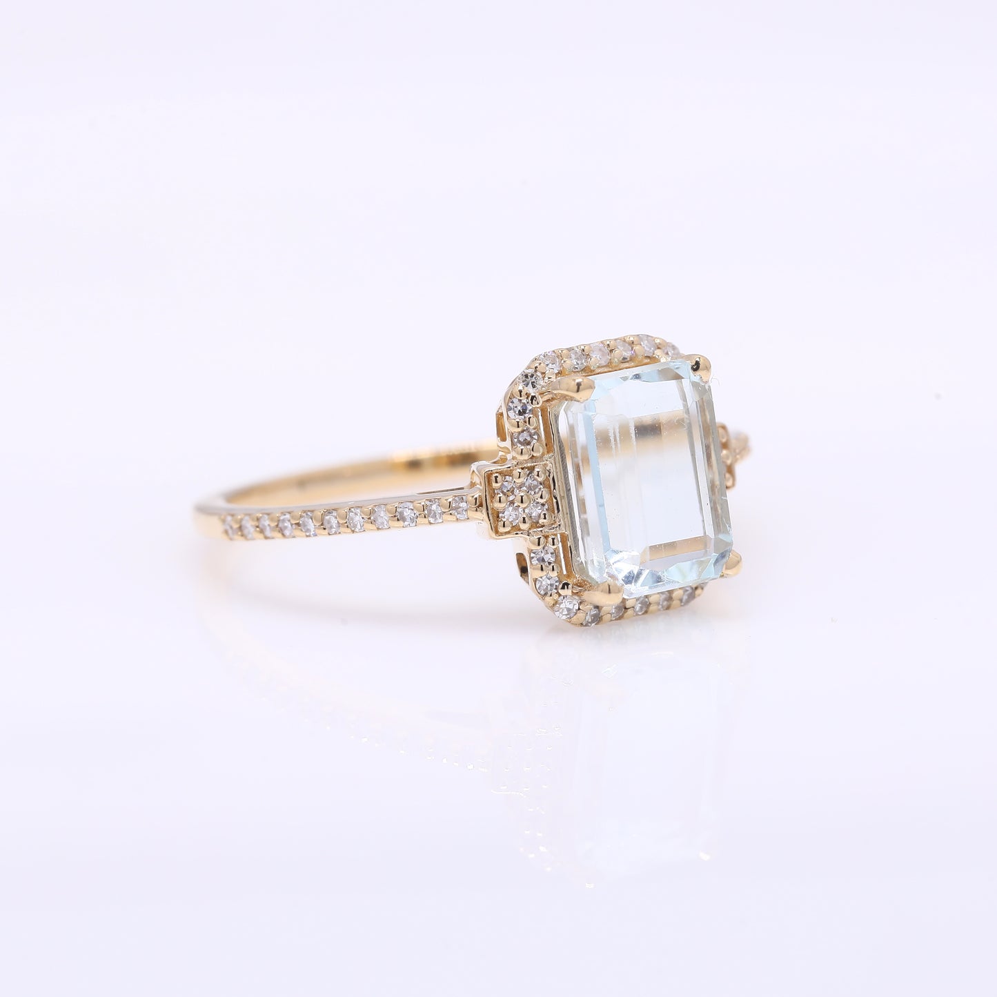1.98 Ct Octagon Step Cut Natural Aquamarine 14K Gold Ring