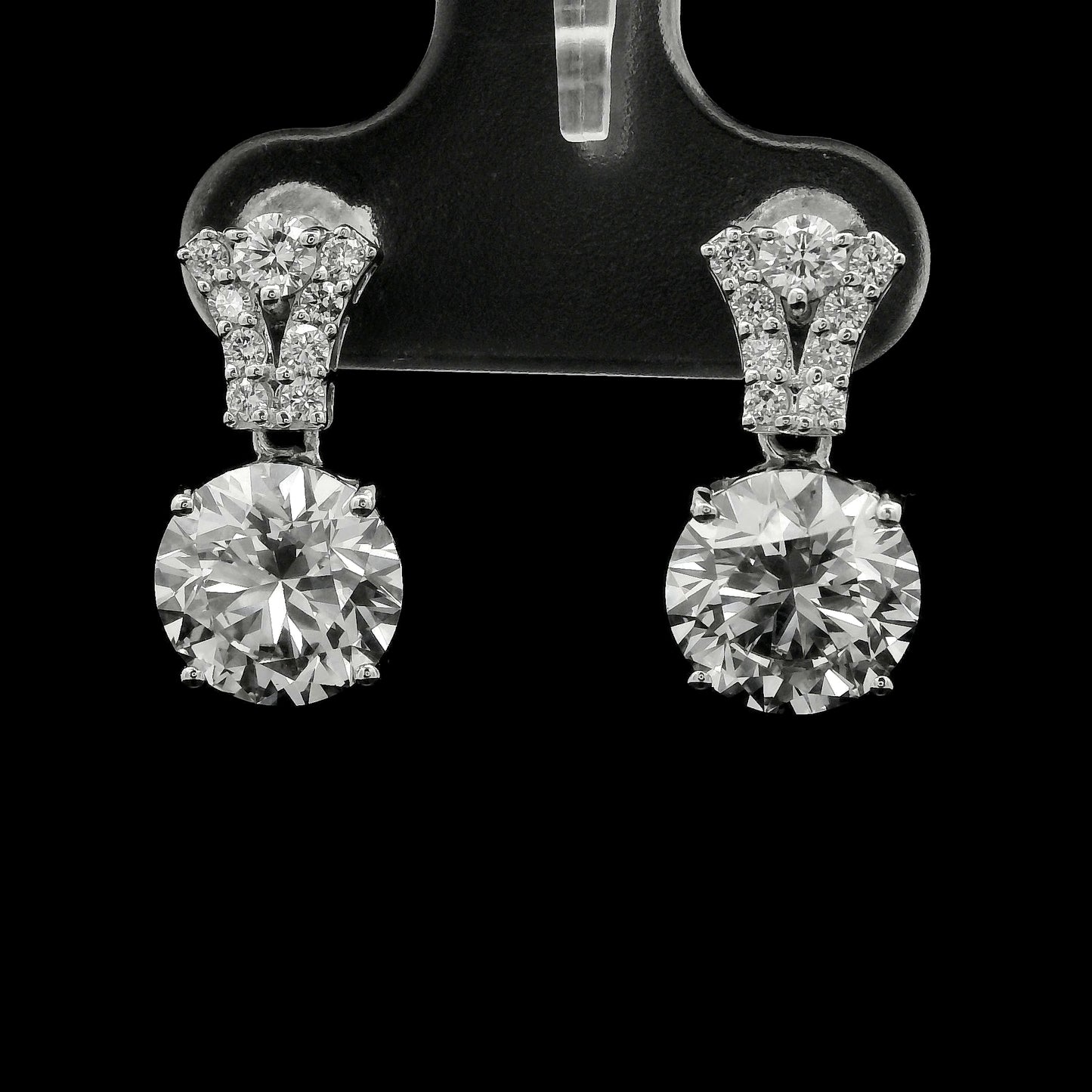 4.40 Ct Round Lab Grown Diamond 14K Gold Earrings