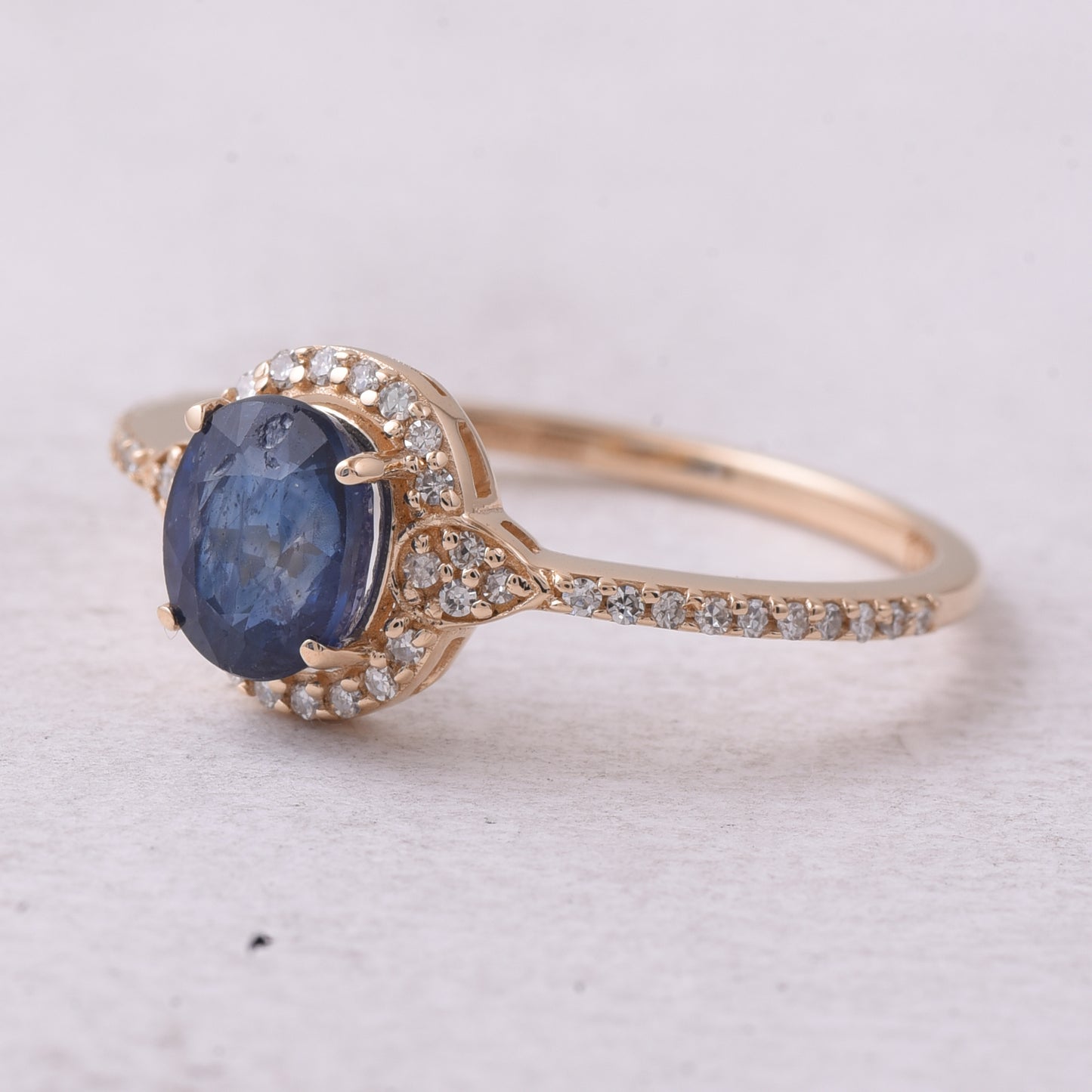 1.35 Ct Oval Mixed Cut Natural Sapphire 14K Gold Ring