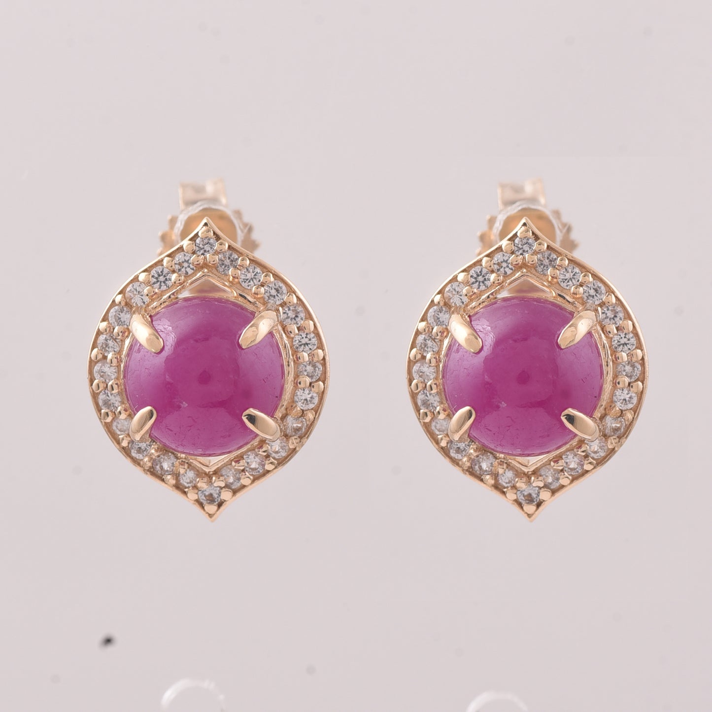 2.91 Ct Round Ruby 9K Gold Earrings