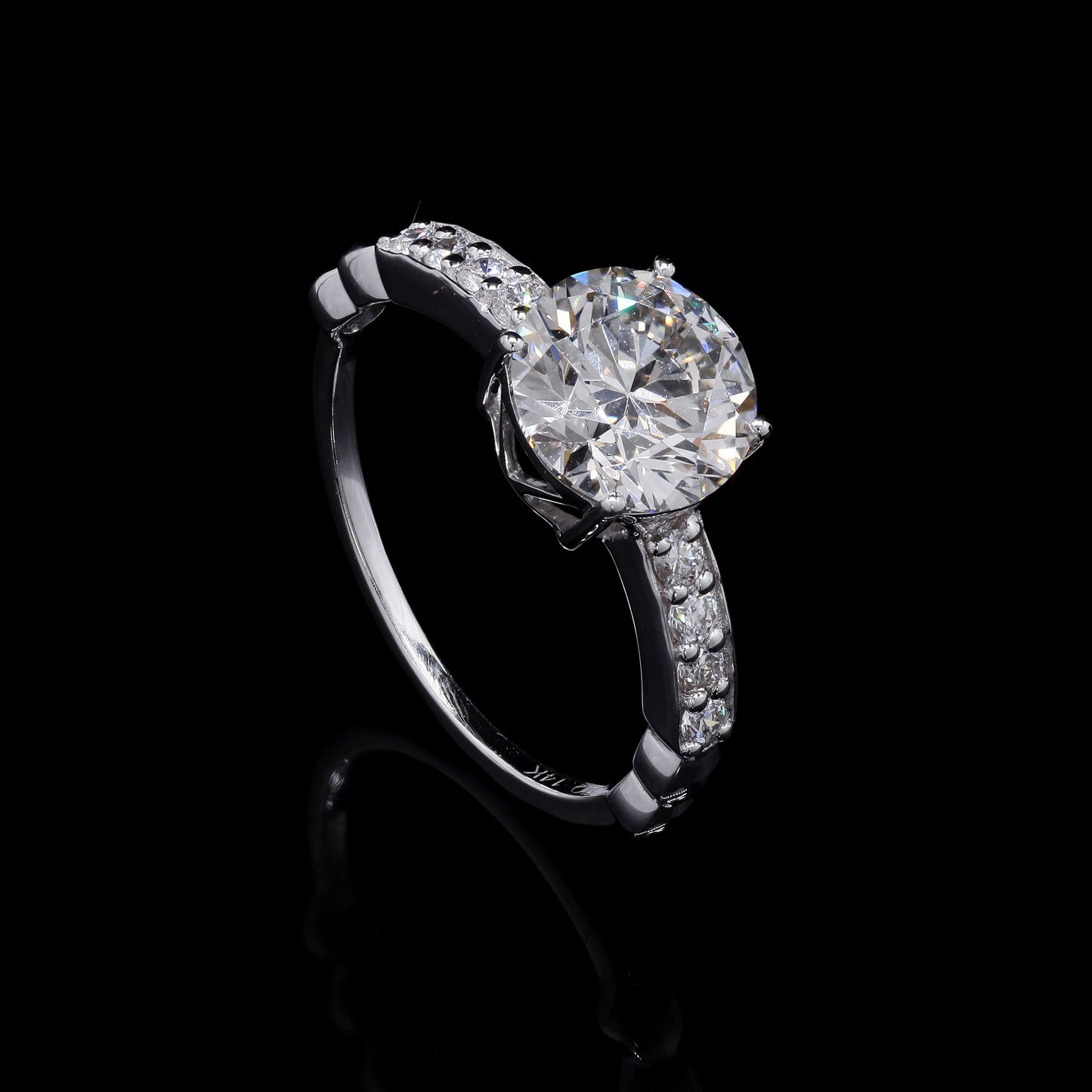 2.30 Carats Lab Grown Diamond 14K Gold Ring