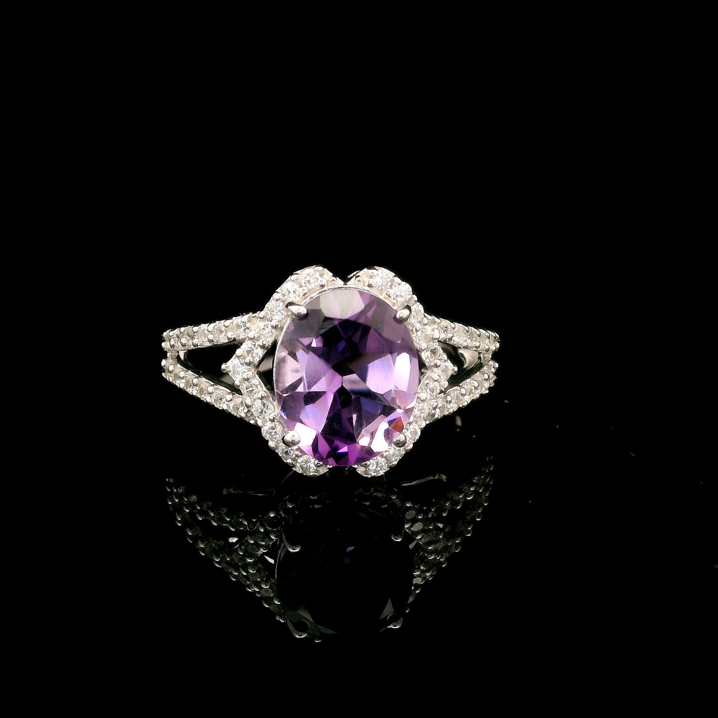 2.71 Ct Oval Amethyst, White Zircon 925 Sterling Silver Ring