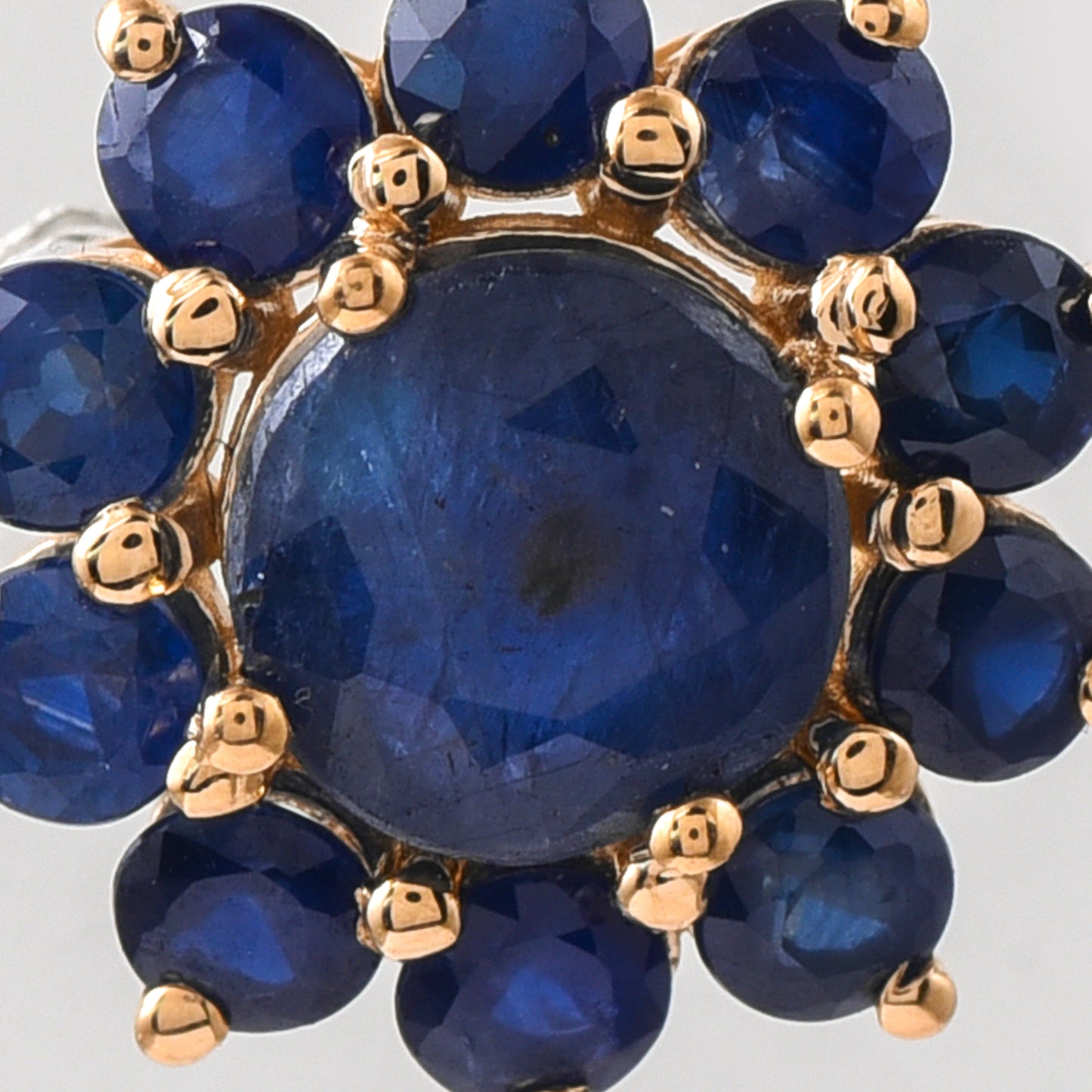 2.33 Ct Round Mixed Cut Natural Sapphire 14K Gold Pendant