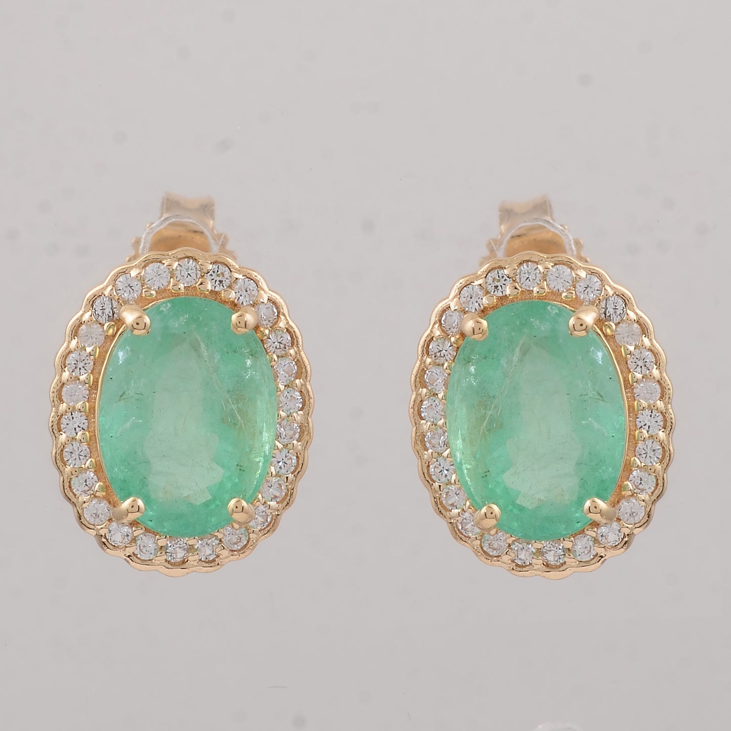 2.92 Ct Oval Emerald 9K Gold Earrings