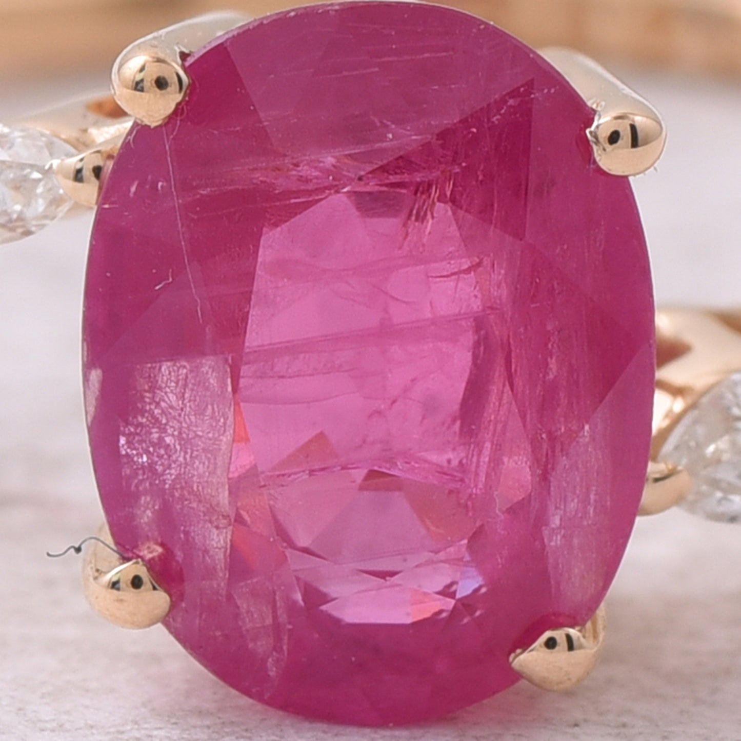 1.87 Ct Oval Natural Ruby 14K Gold Ring
