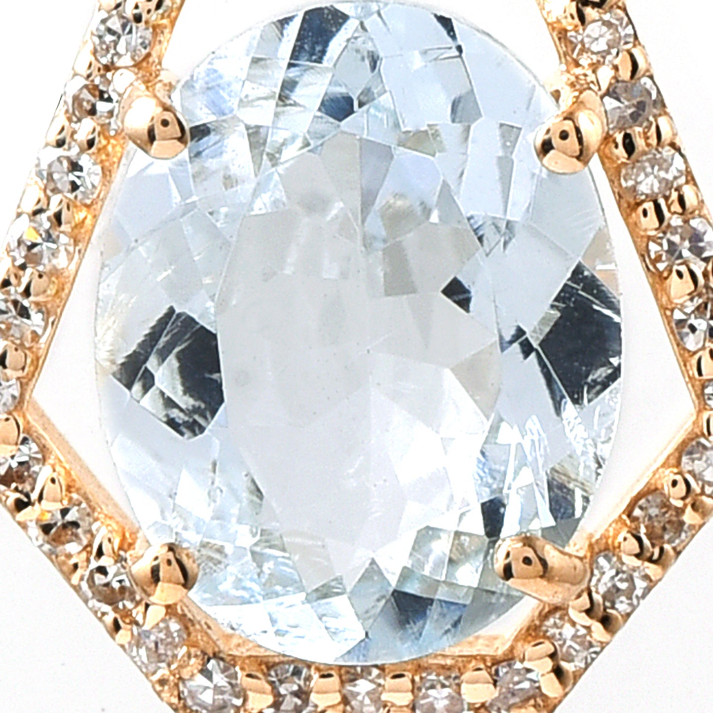 1.61 Ct Oval Mixed Cut Natural Aquamarine 14K Gold Pendant