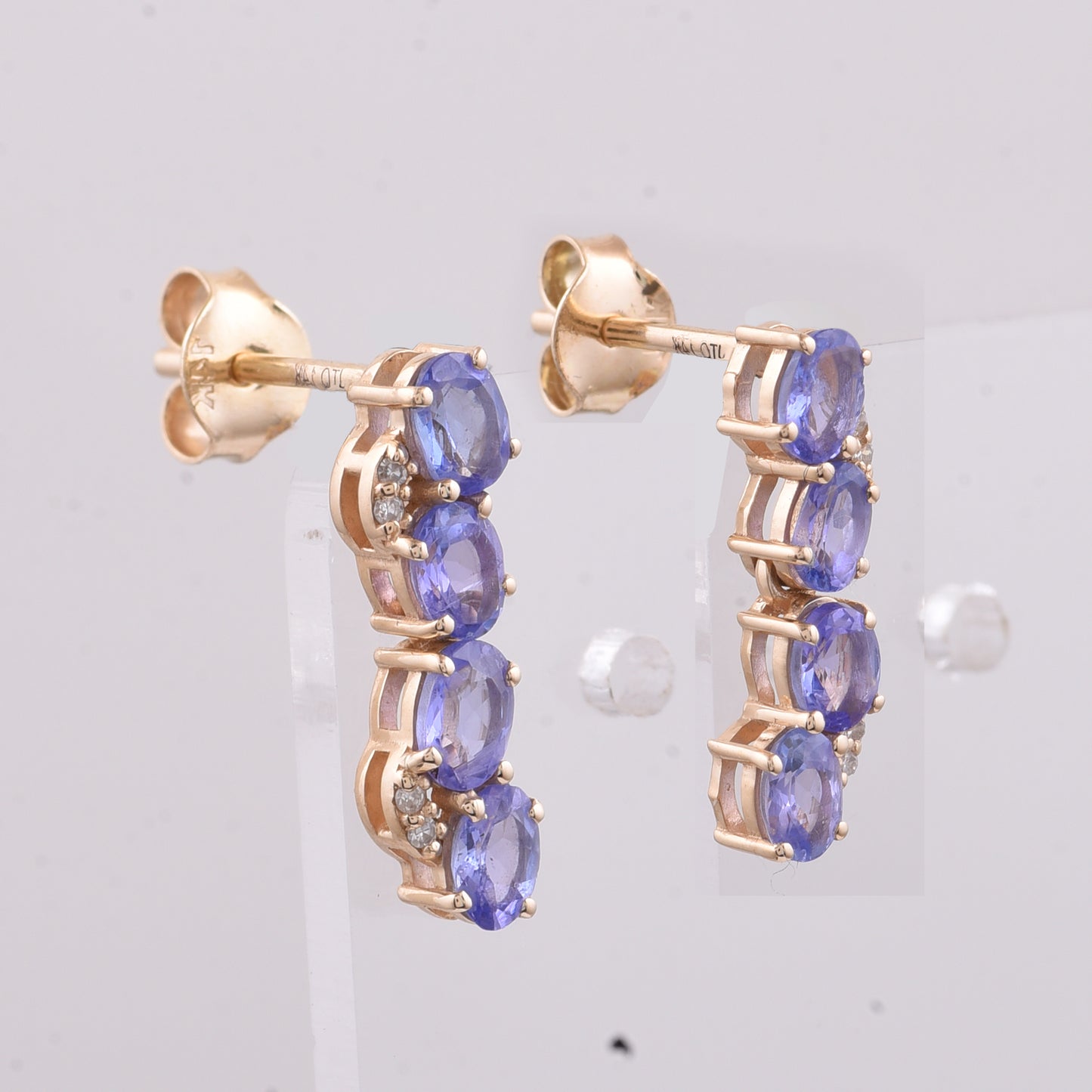 1.38 Ct Oval Natural Tanzanite 14K Gold Earrings