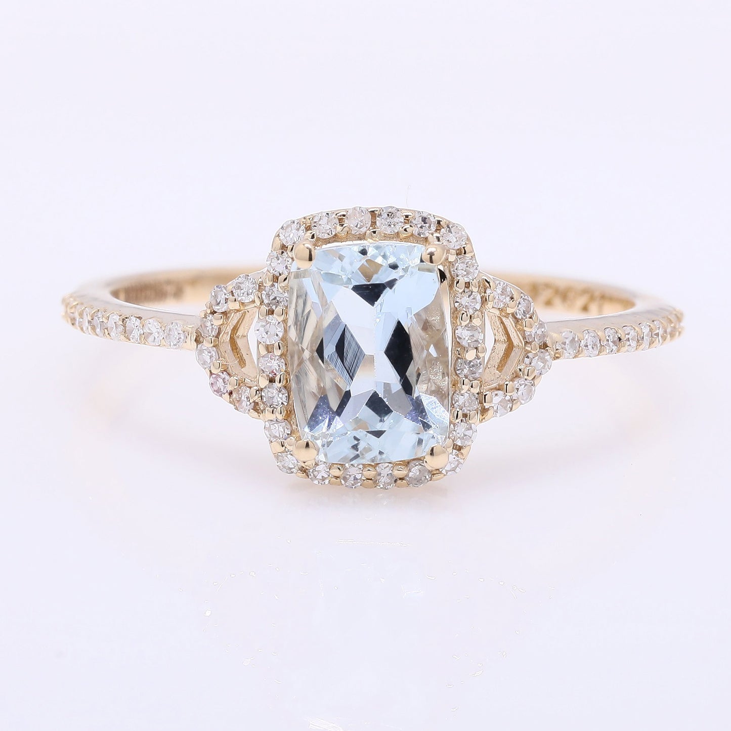 1.09 Ct Cushion Mixed Cut Natural Aquamarine 14K Gold Ring