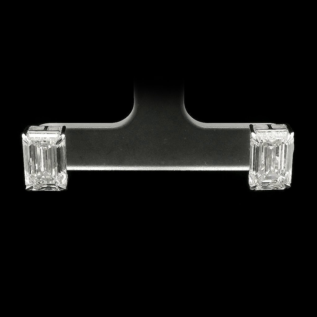 6.12 Carats Lab Grown Diamond 14K Gold Earrings
