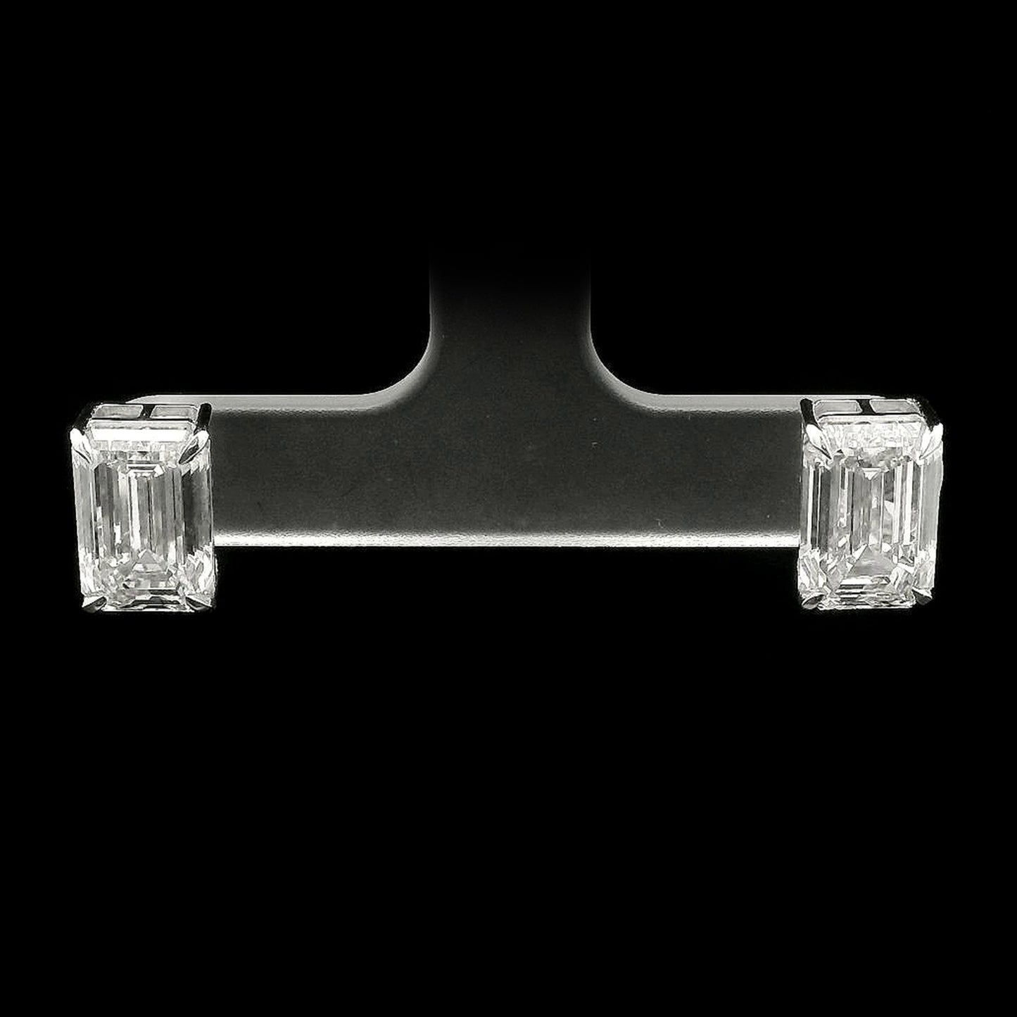 6.12 Carats Lab Grown Diamond 14K Gold Earrings
