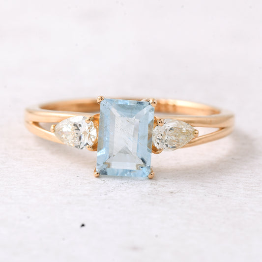 1.25 Ct Rectangle Step Cut Natural Aquamarine 14K Gold Ring