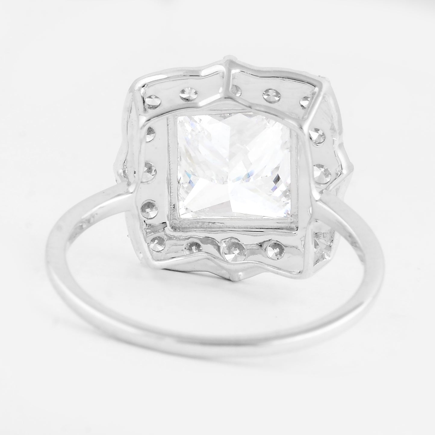 3.78 Carats Lab Grown Diamond 14K Gold Ring