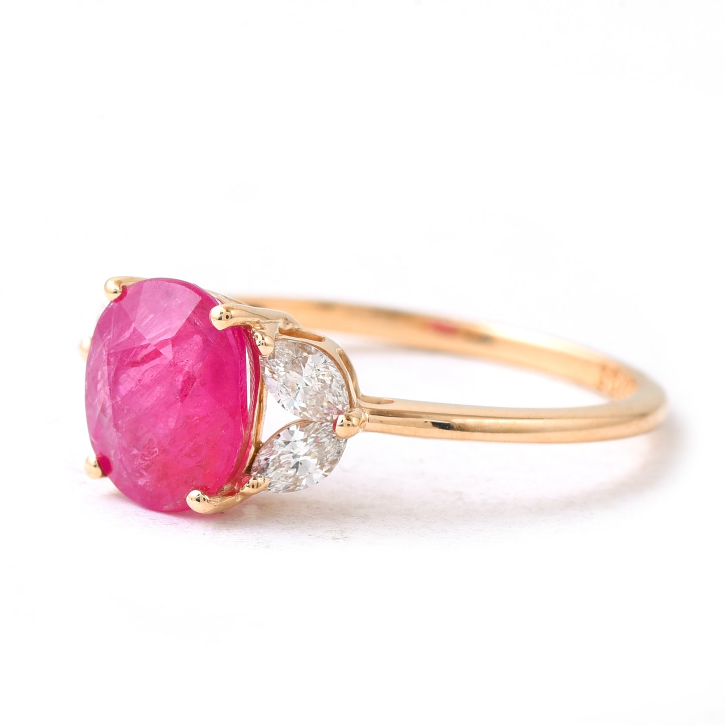 1.46 Ct Oval Mixed Cut Natural Ruby 14K Gold Ring