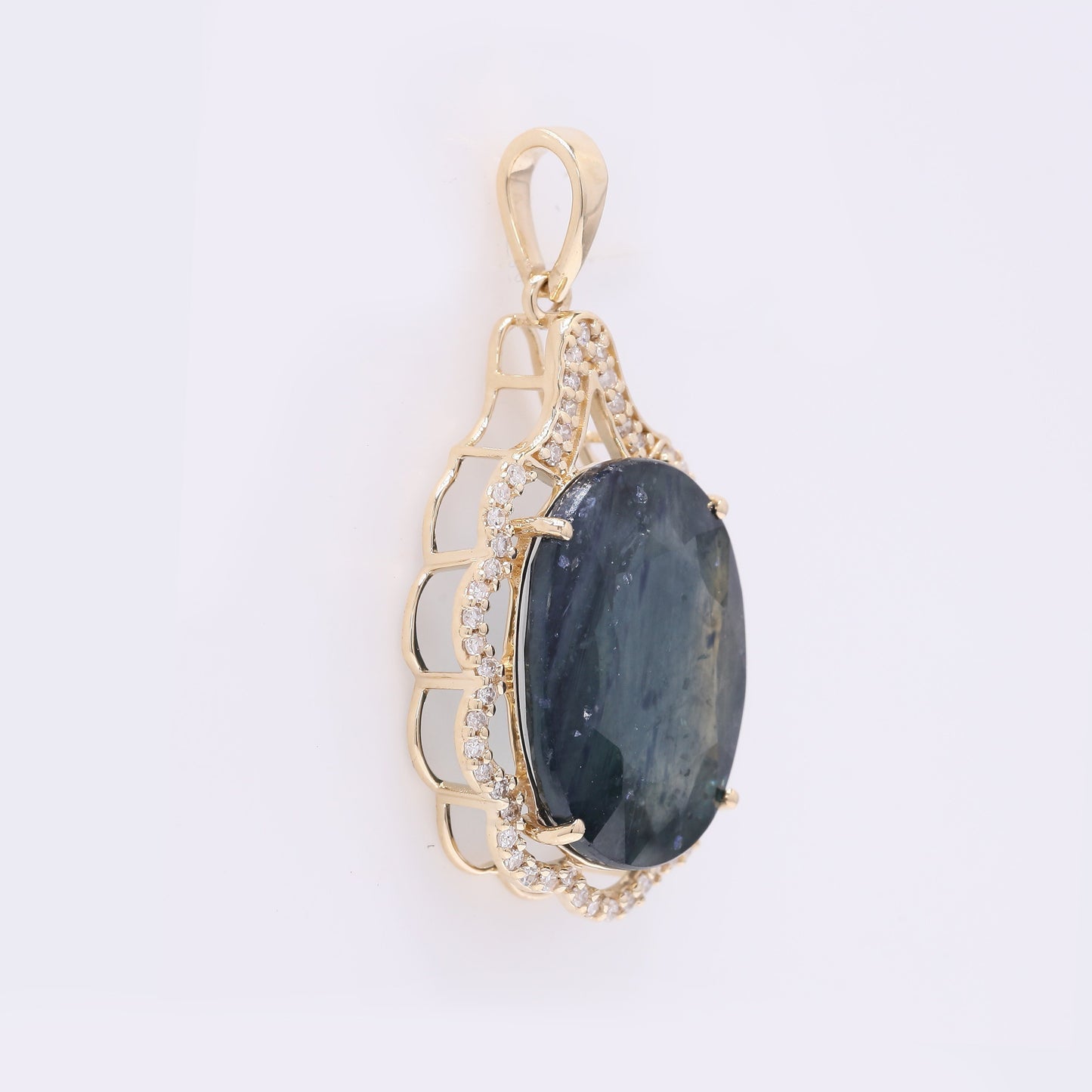 10.25 Ct Oval Mixed Cut Natural Sapphire 14K Gold Pendant