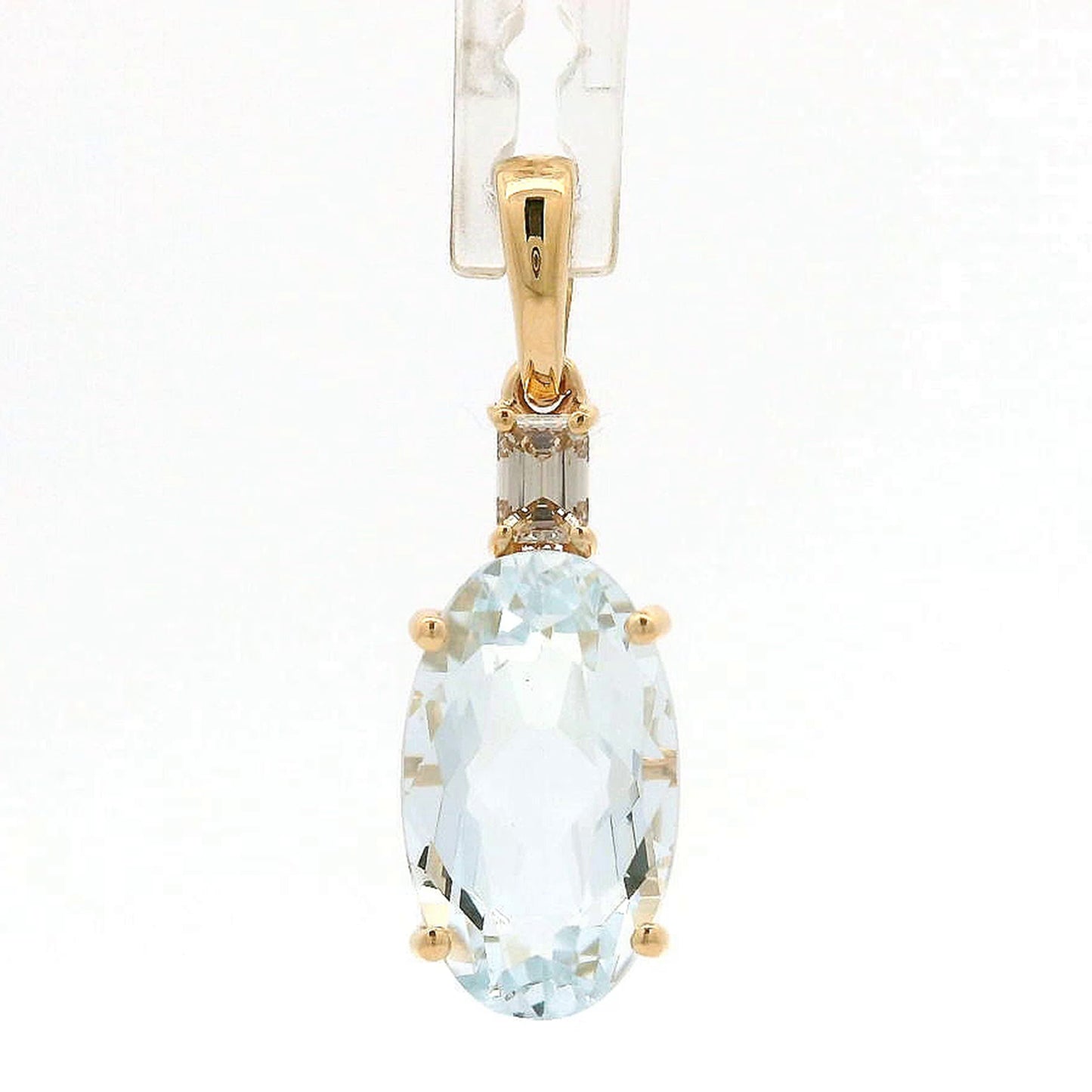 2.78 Ct Oval Aquamarine 14K Gold Pendant