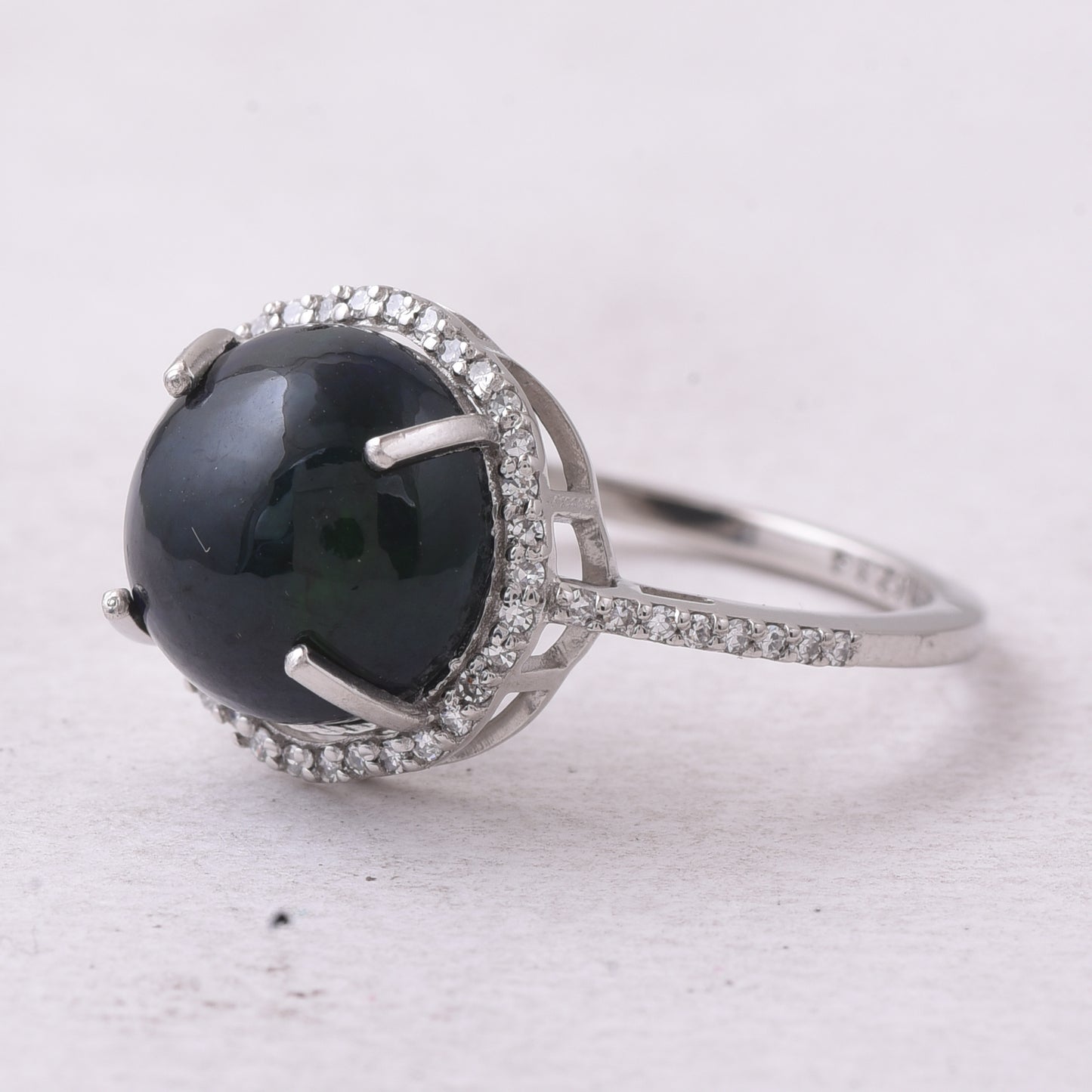 2.93 Ct Round Cabochon Cut Natural Black Opal 950 Platinum Ring