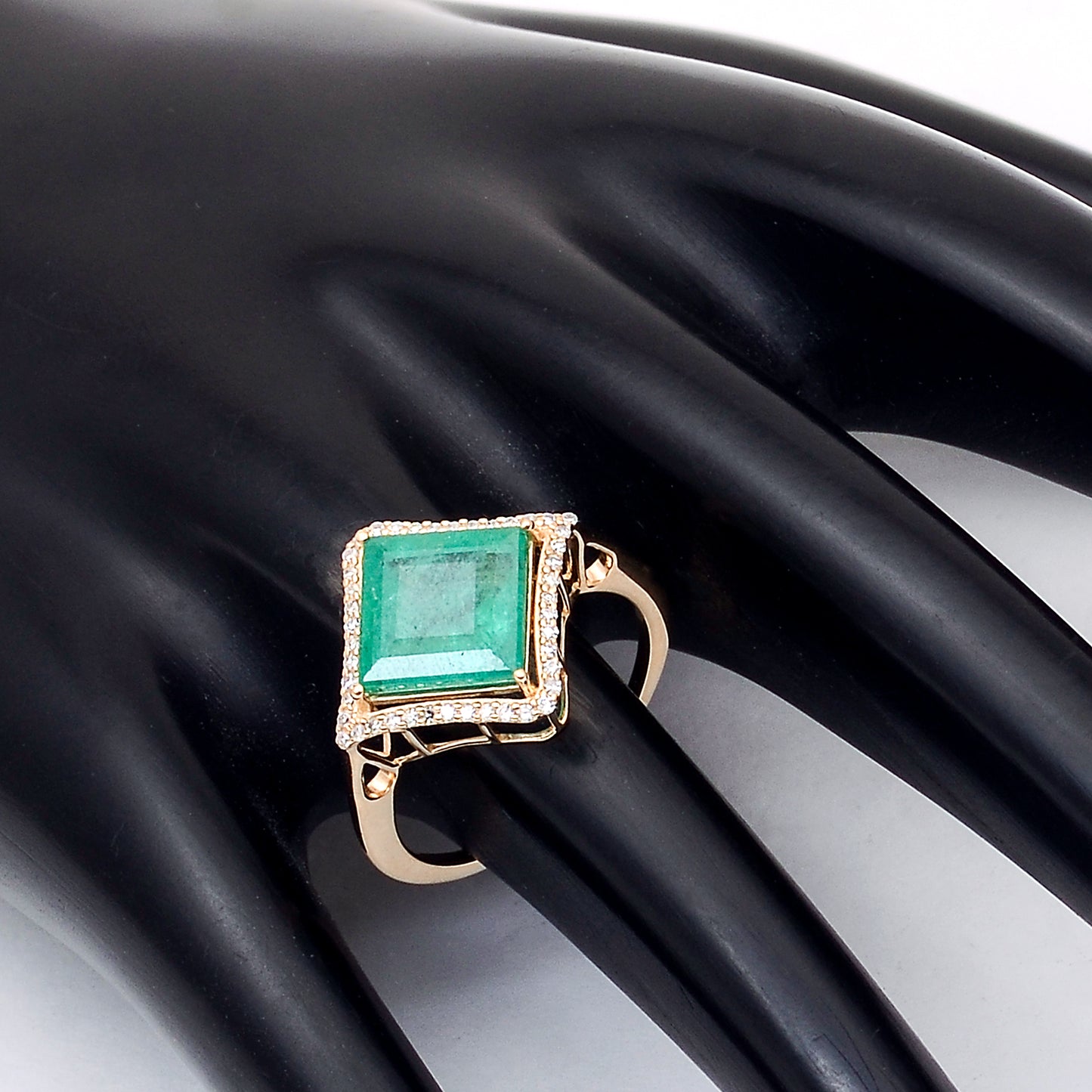 3.19 Ct Square Natural Emerald 14K Gold Ring