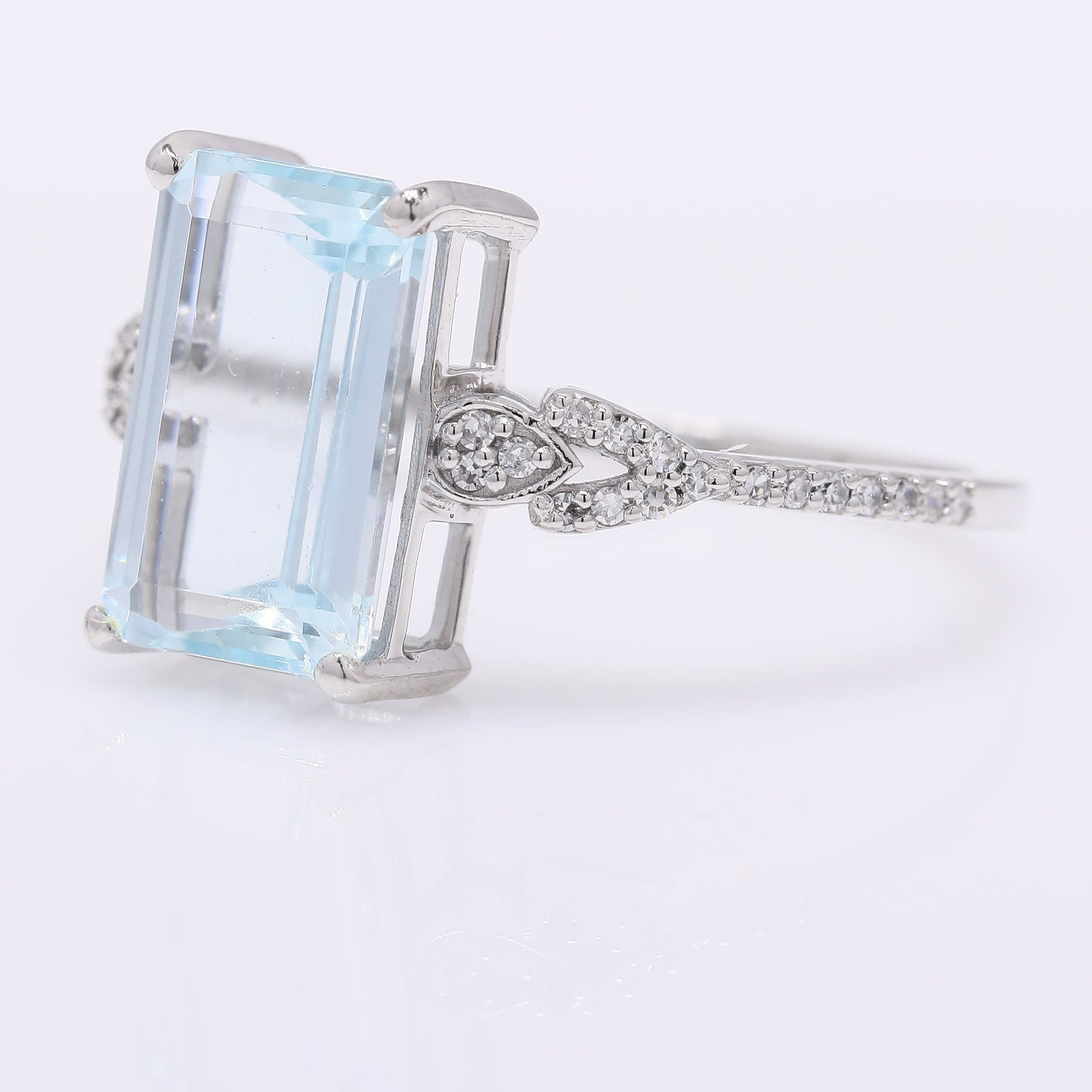 2.86 Ct Octagon Step Cut Natural Aquamarine 950 Platinum Ring