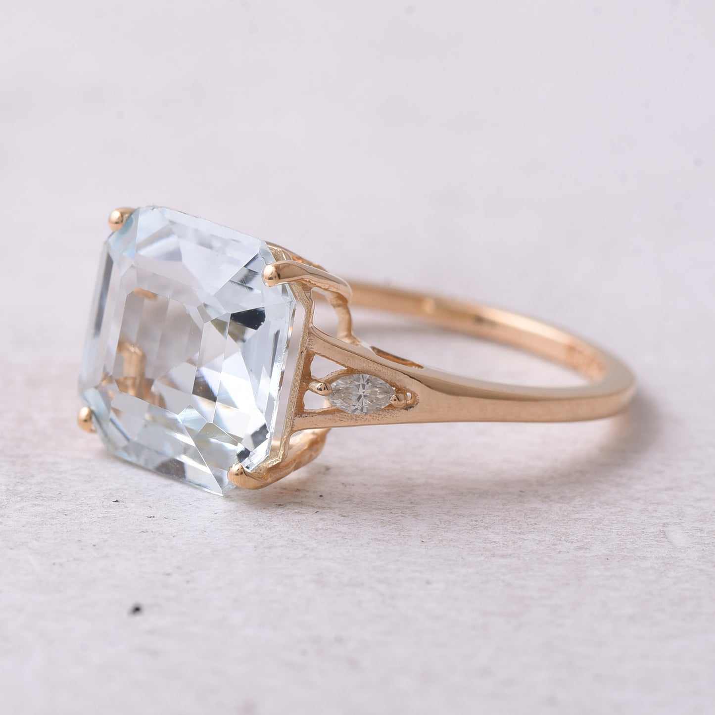 4.17 Ct Octagon Step Cut Natural Aquamarine 14K Gold Ring