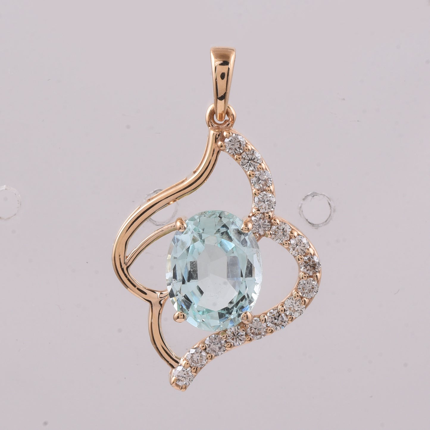 1.91 Ct Oval Natural Emerald 14K Gold Pendant
