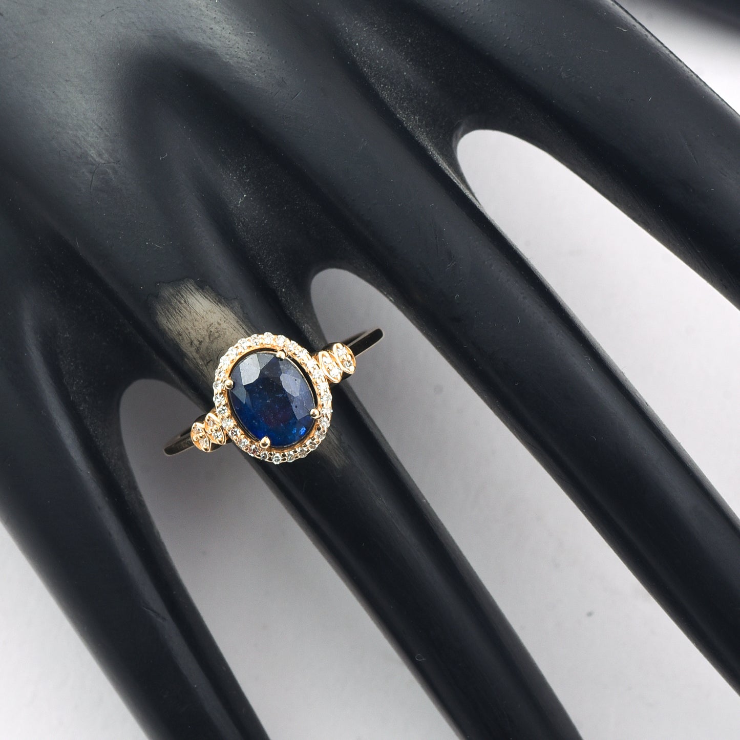 1.77 Ct Oval Mixed Cut Natural Sapphire 14K Gold Ring