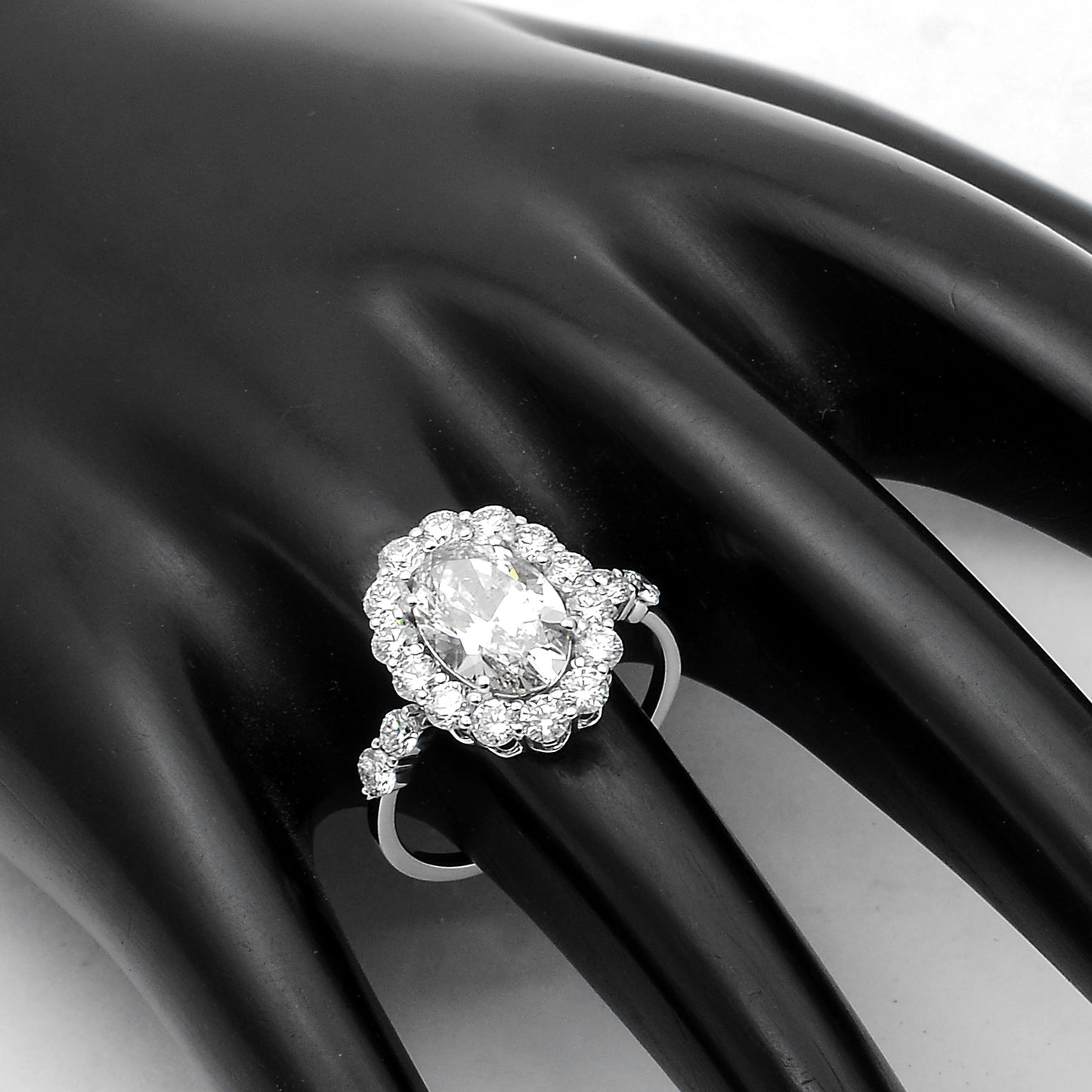 3.17 Carats Lab Grown Diamond 14K Gold Ring
