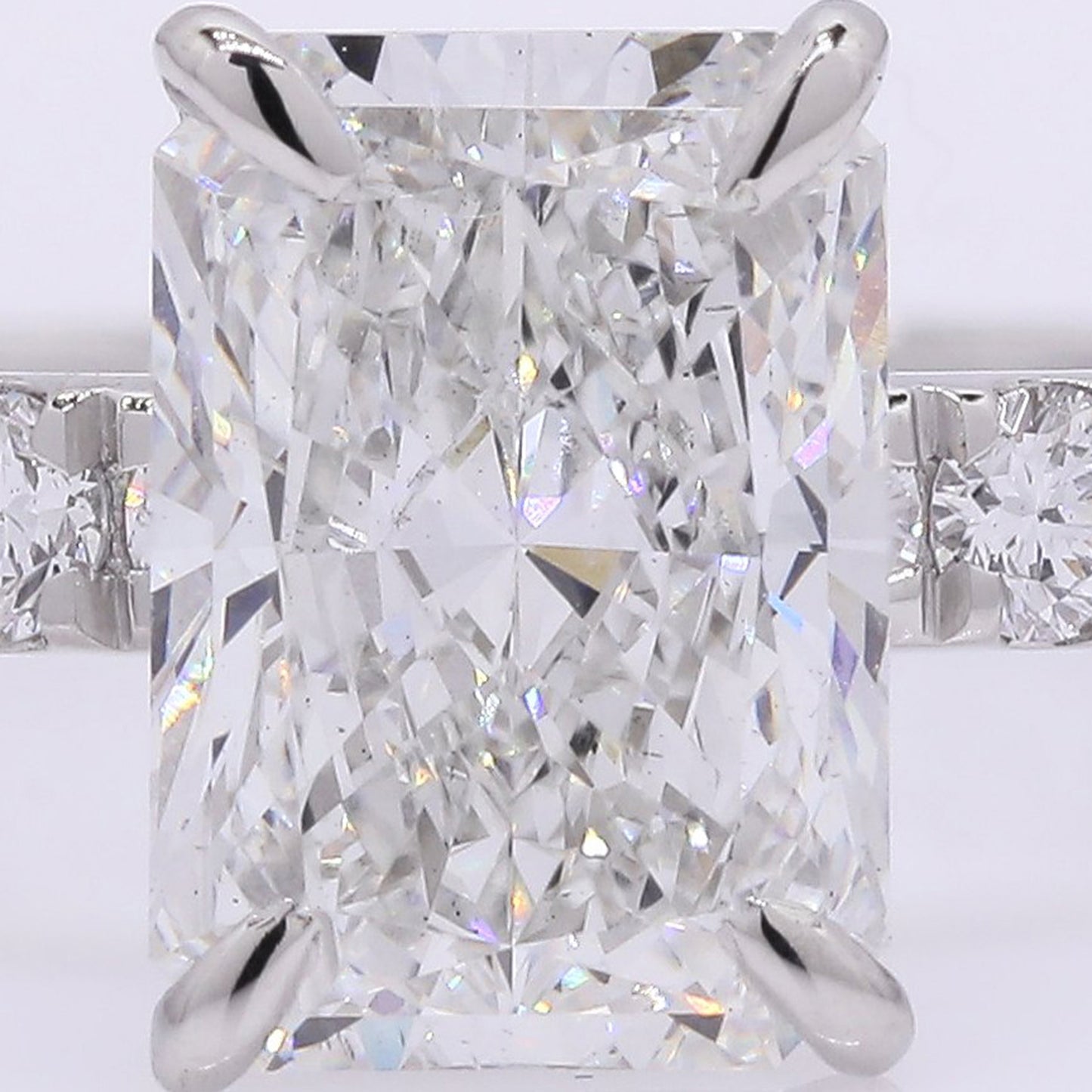 2.46 Carats Lab Grown Diamond 950 Platinum Ring