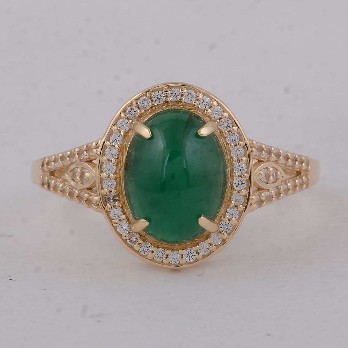 2.31 Ct Oval Emerald 9K Gold Ring
