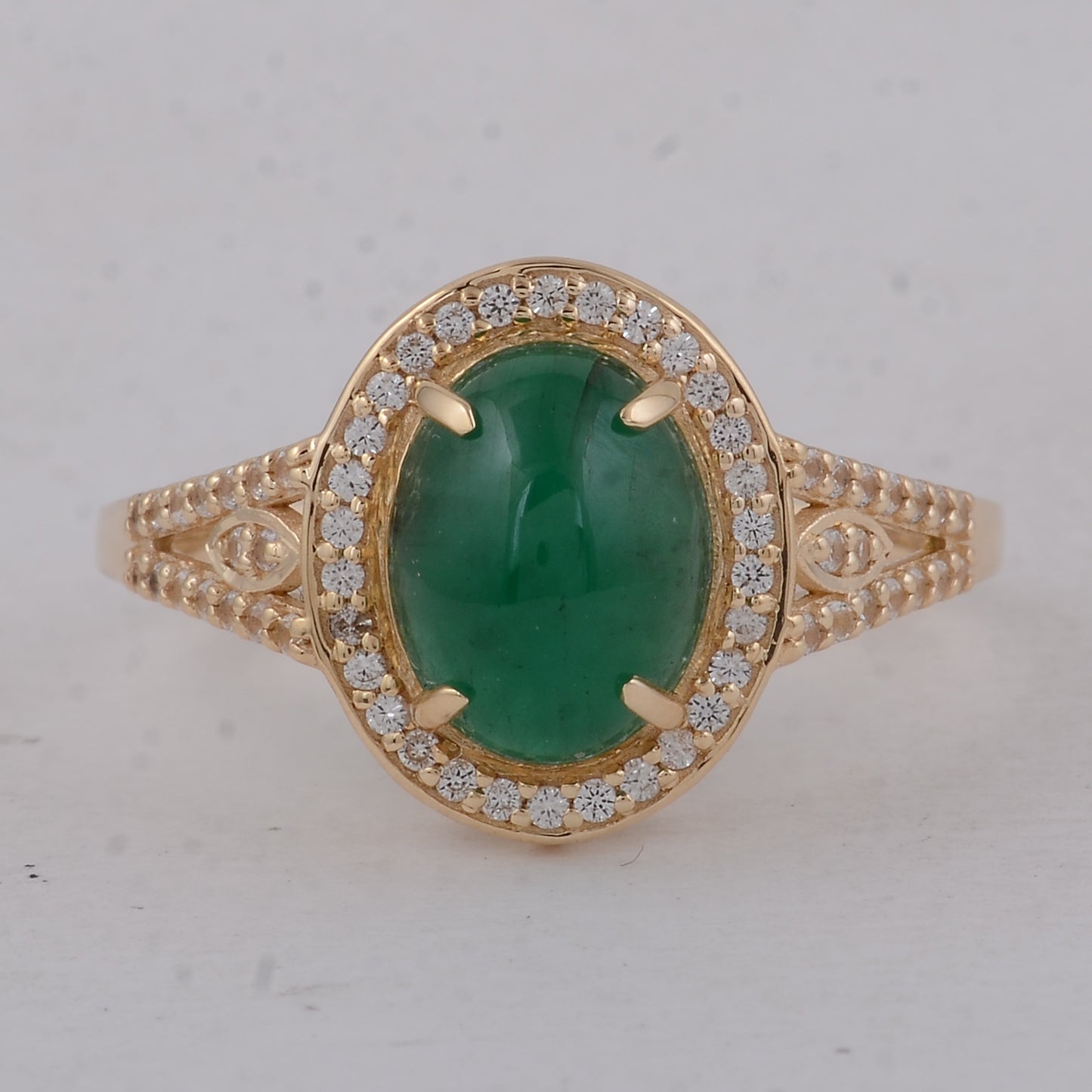 2.31 Ct Oval Emerald 9K Gold Ring