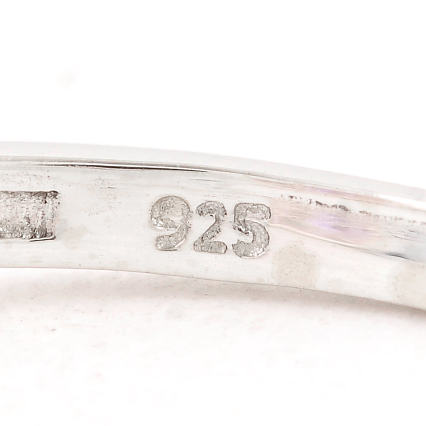 2.04 Ct Oval Amethyst 925 Sterling Silver Ring