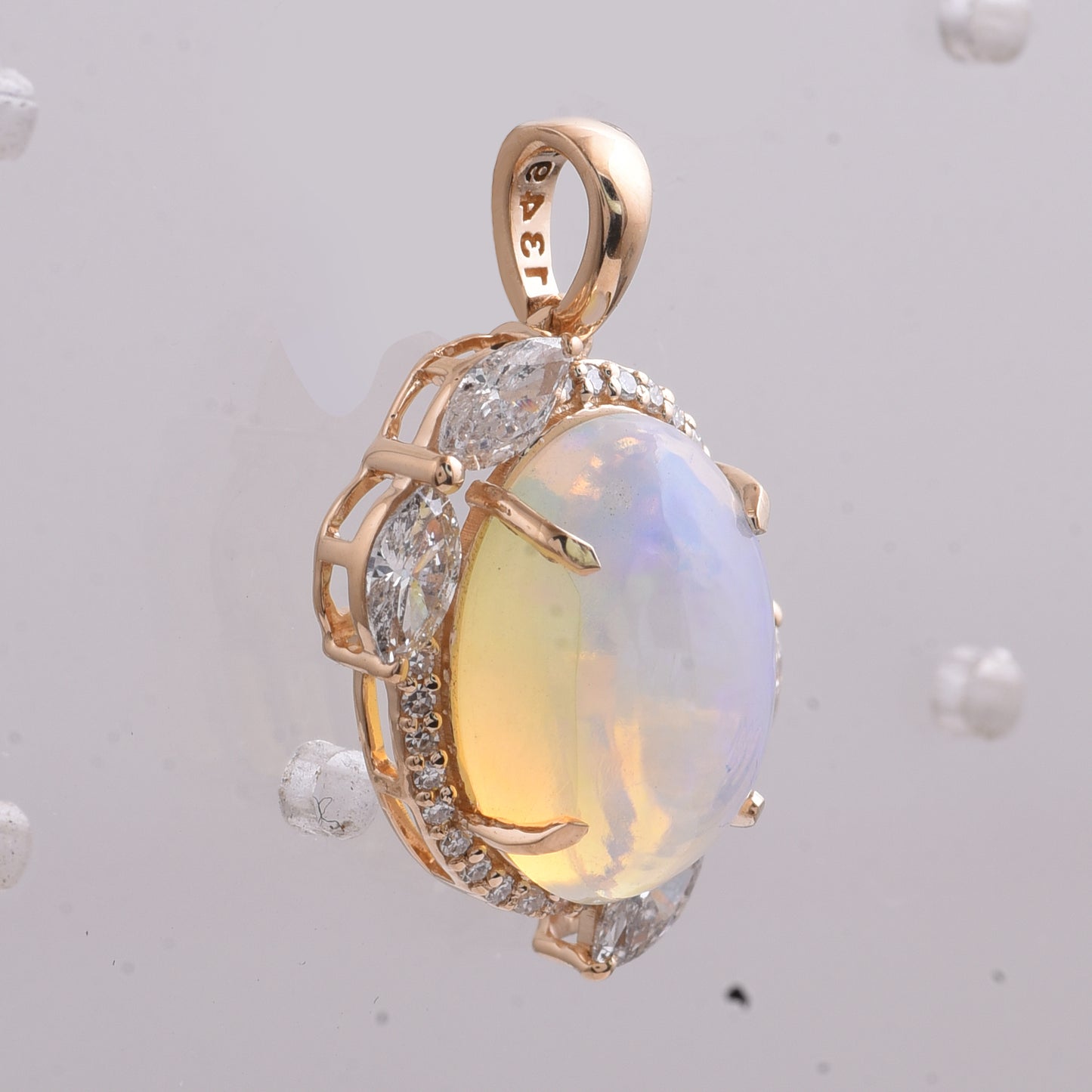 3.55 Ct Oval Cabochon Cut Natural Opal 14K Gold Pendant
