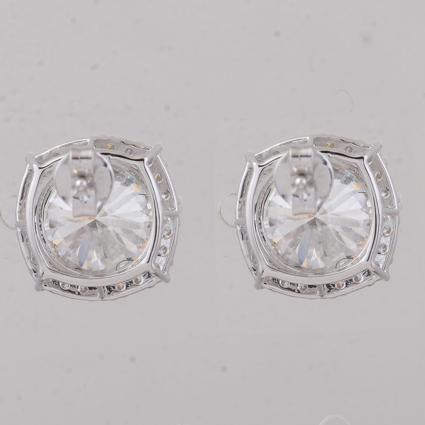 6.93 Carats Lab Grown Diamond 14K Gold Earrings