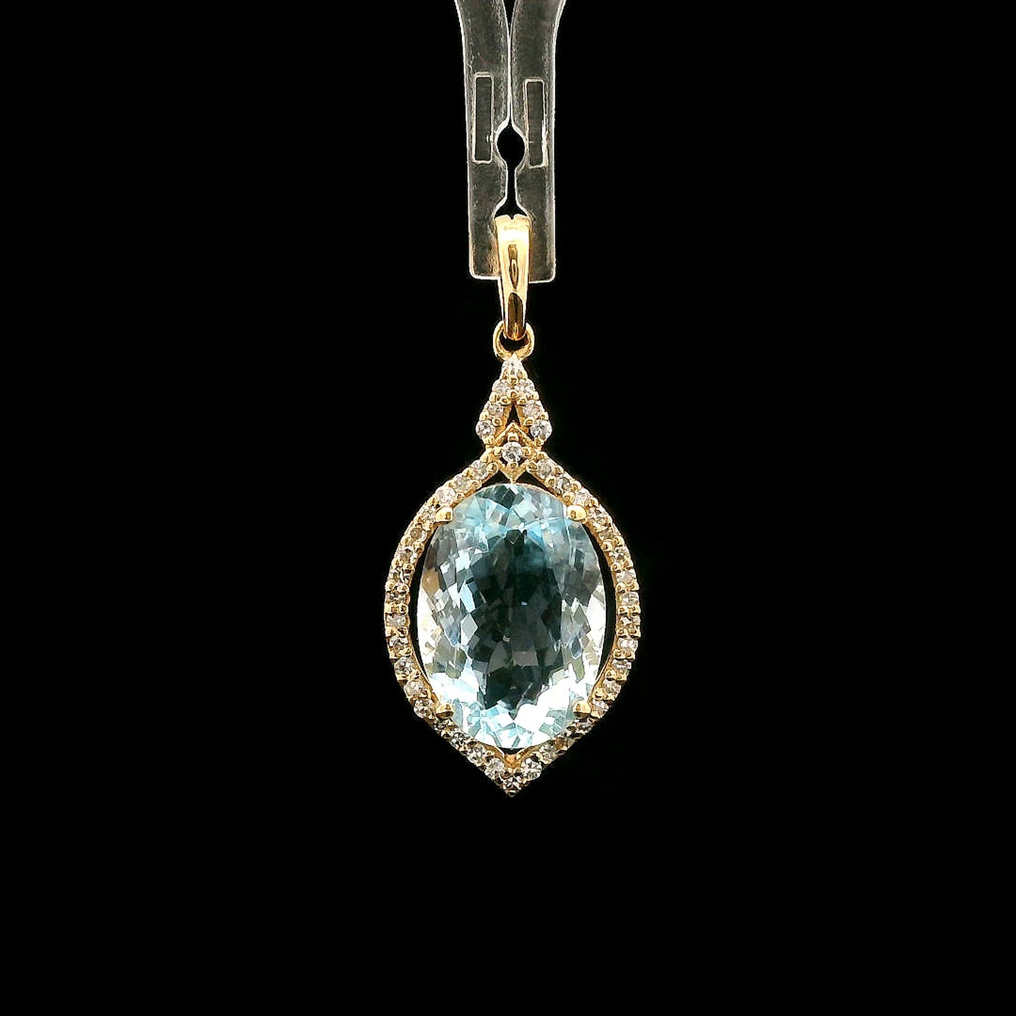 2.93 Ct Oval Mixed Cut Natural Aquamarine 14K Gold Pendant