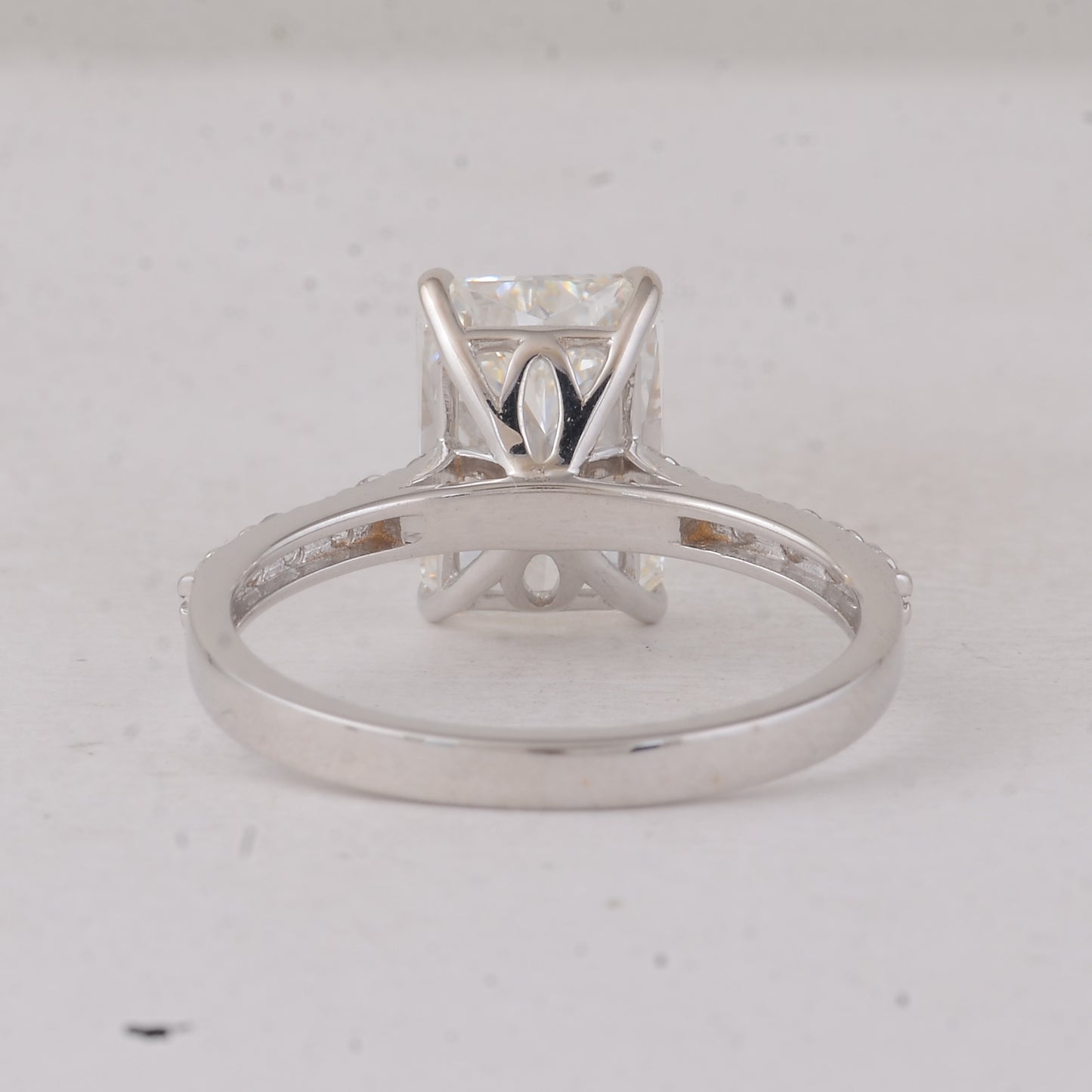 3.35 Carats Lab Grown Diamond 14K Gold Ring