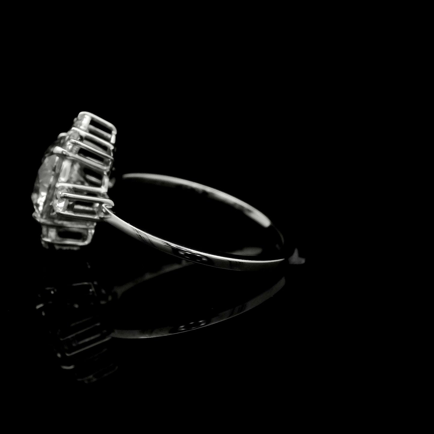 2.49 Carats Lab Grown Diamond 14K Gold Ring