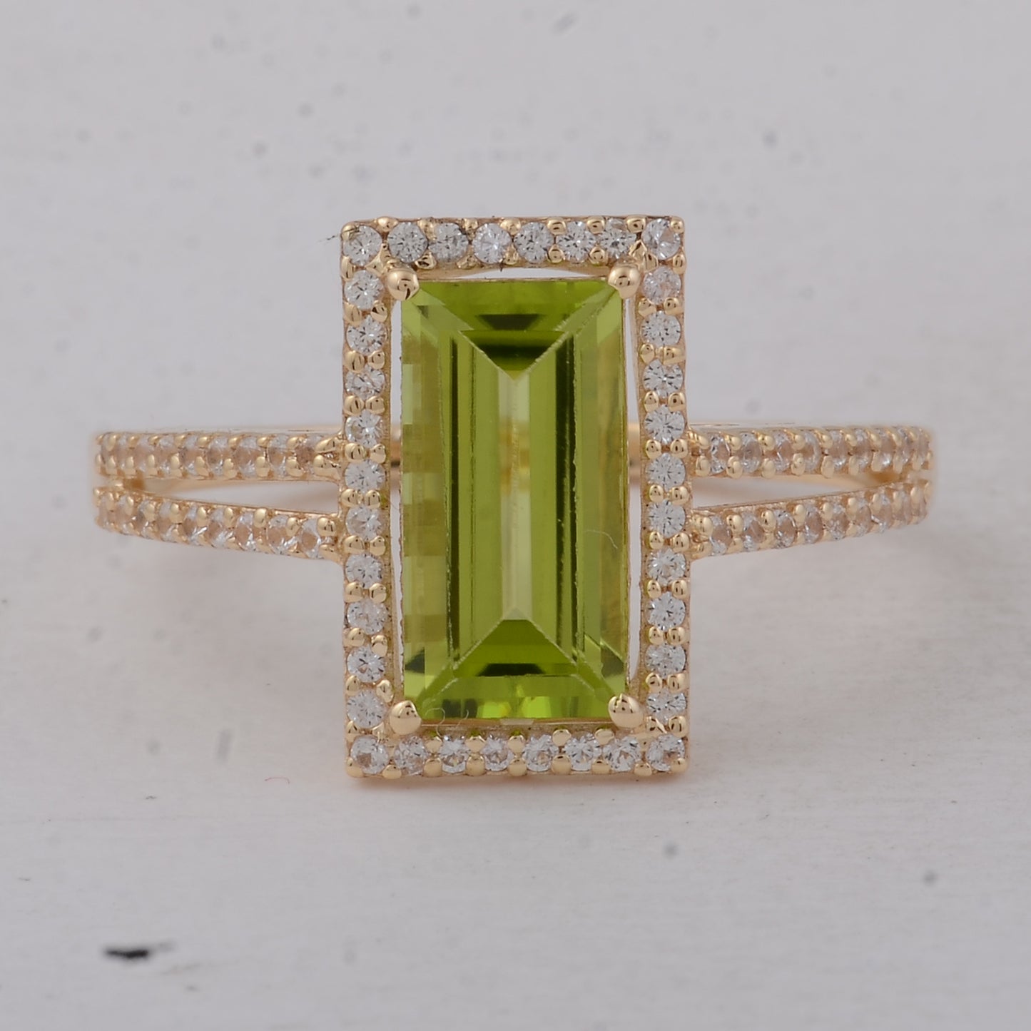 1.81 Ct Baguette Peridot 9K Gold Ring