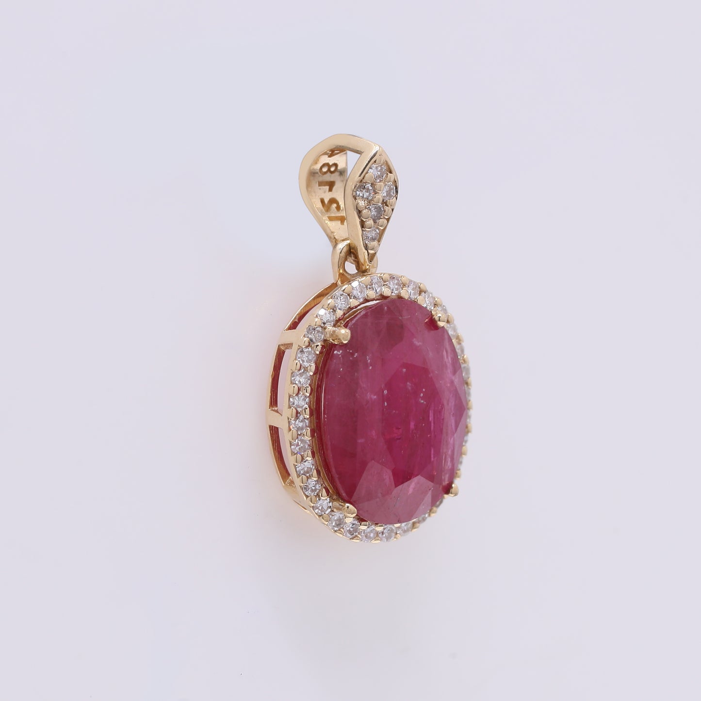 2.96 Ct Oval Mixed Cut Natural Ruby 14K Gold Pendant