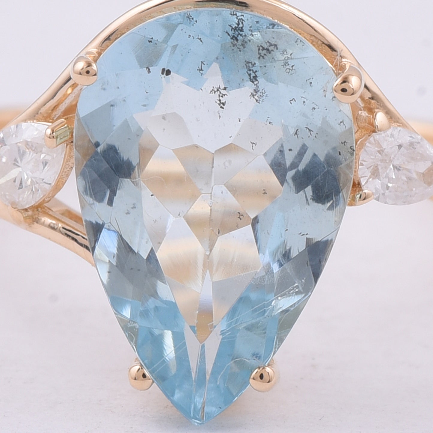 2.40 Ct Pear Natural Aquamarine 14K Gold Ring